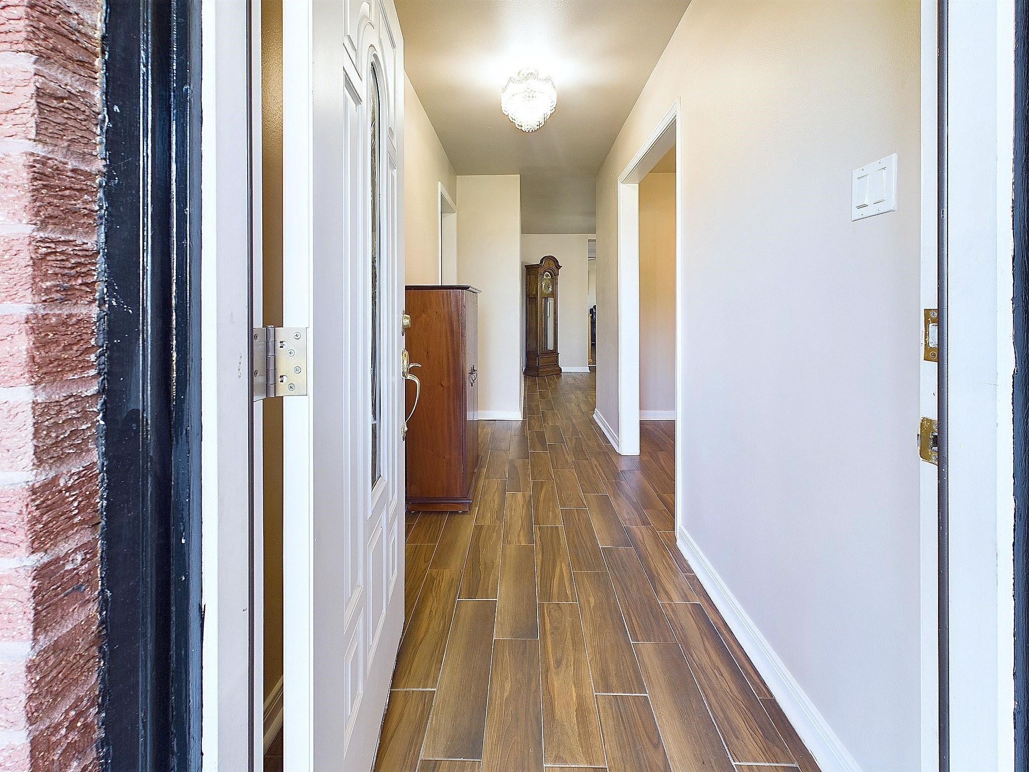 2814 Balmorhea Avenue Property Photo 16