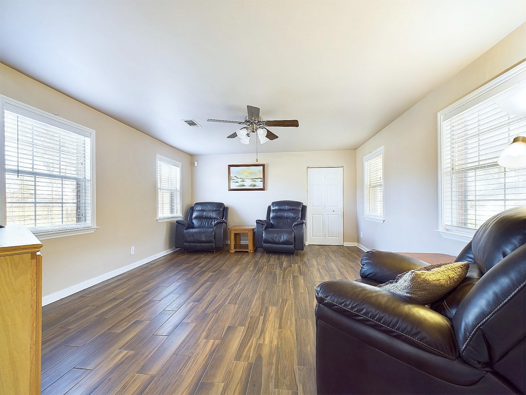 2814 Balmorhea Avenue Property Photo 26