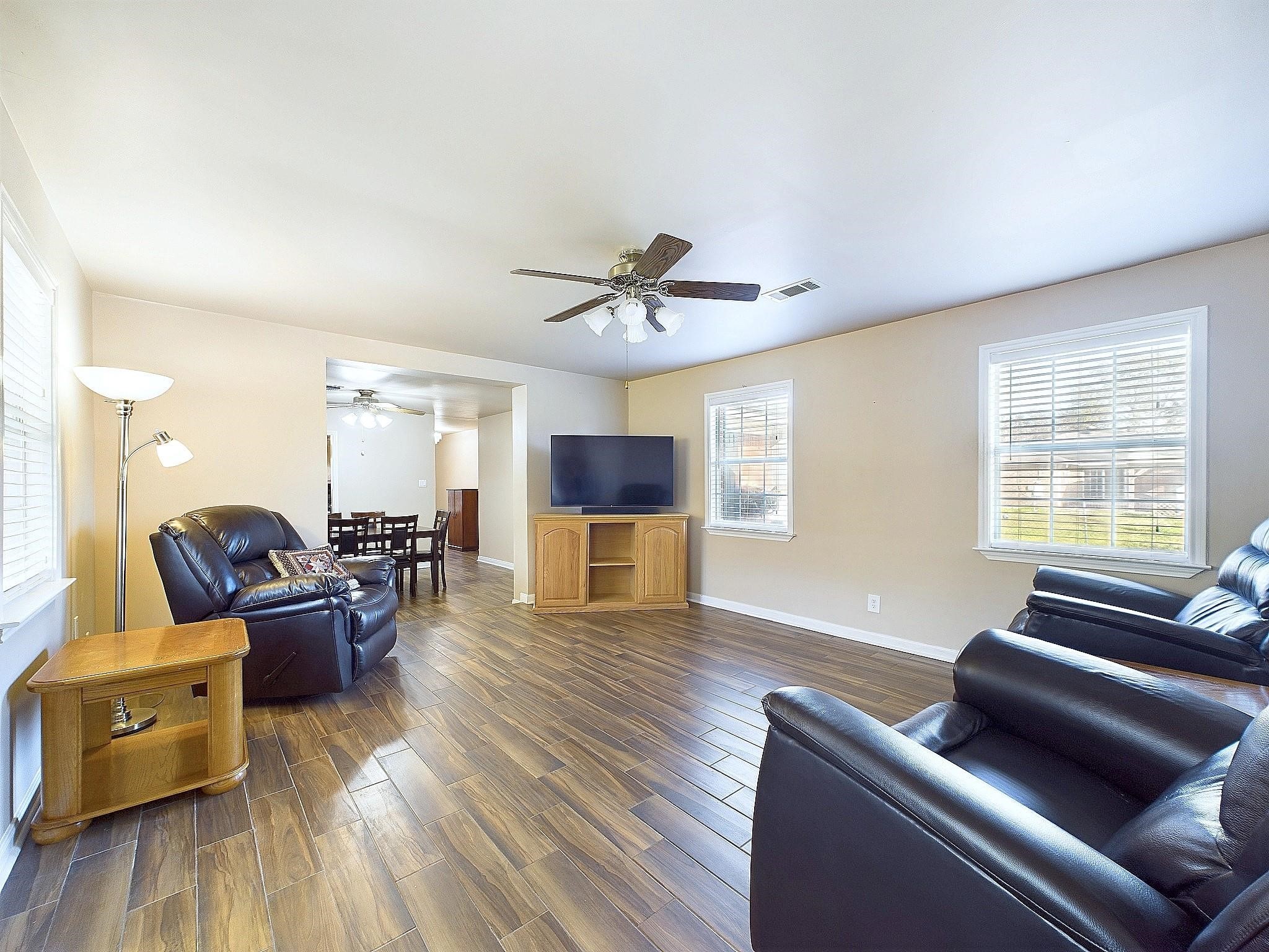 2814 Balmorhea Avenue Property Photo 27