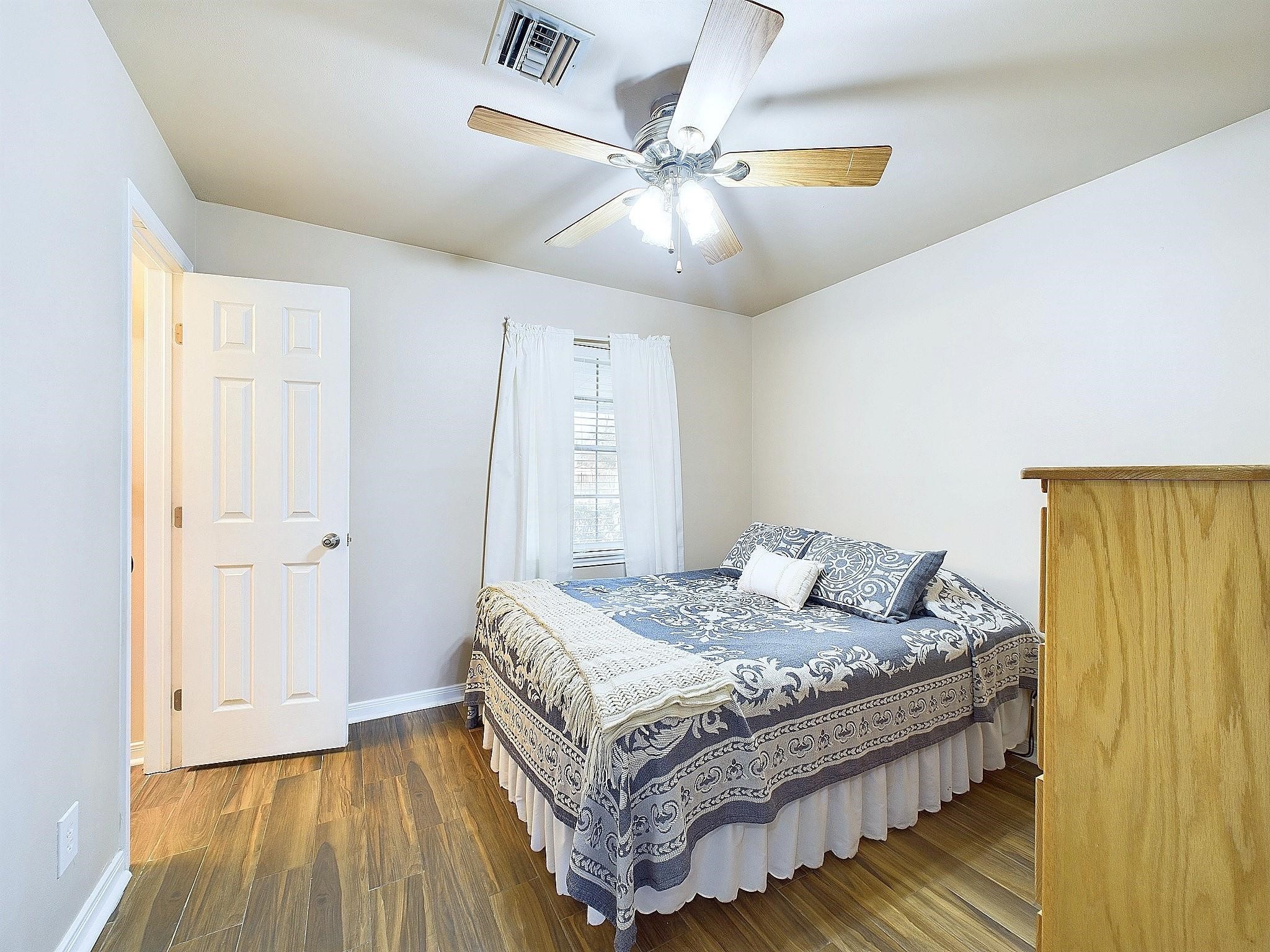 2814 Balmorhea Avenue Property Photo 33