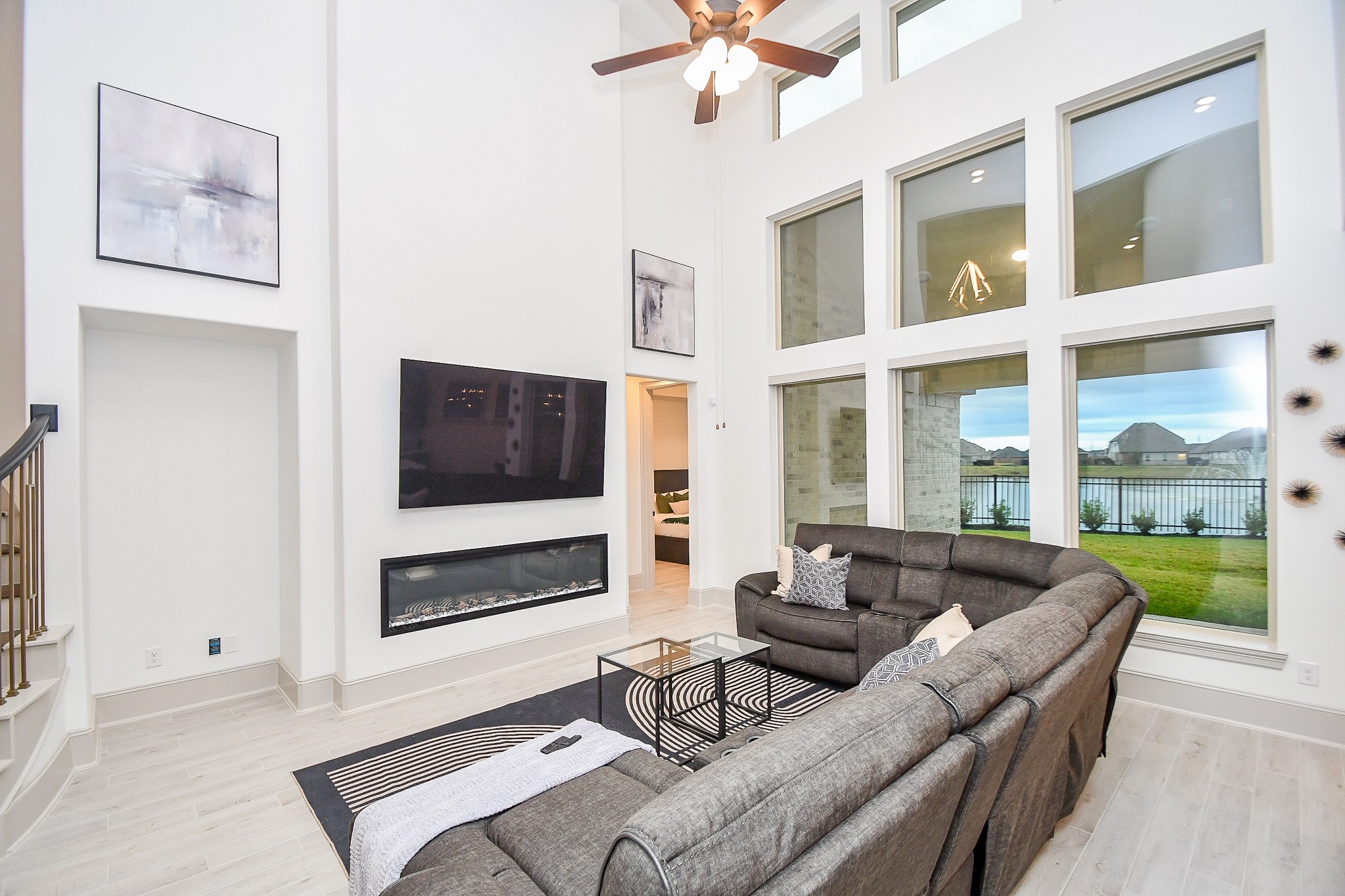 3224 Stingray Cove Dr Property Photo 5