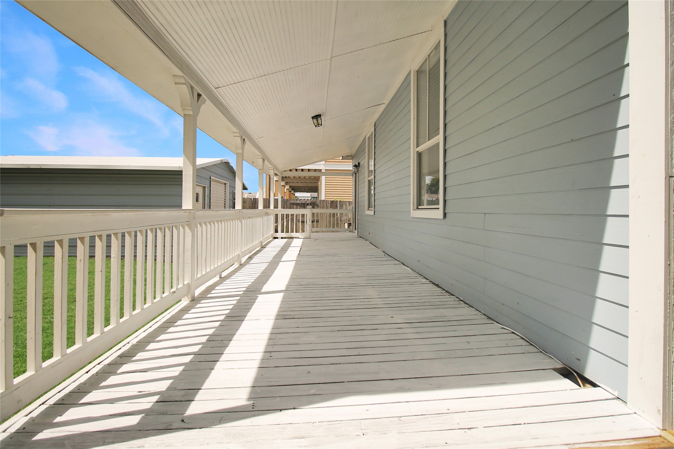 1133 9th Street Property Photo 5