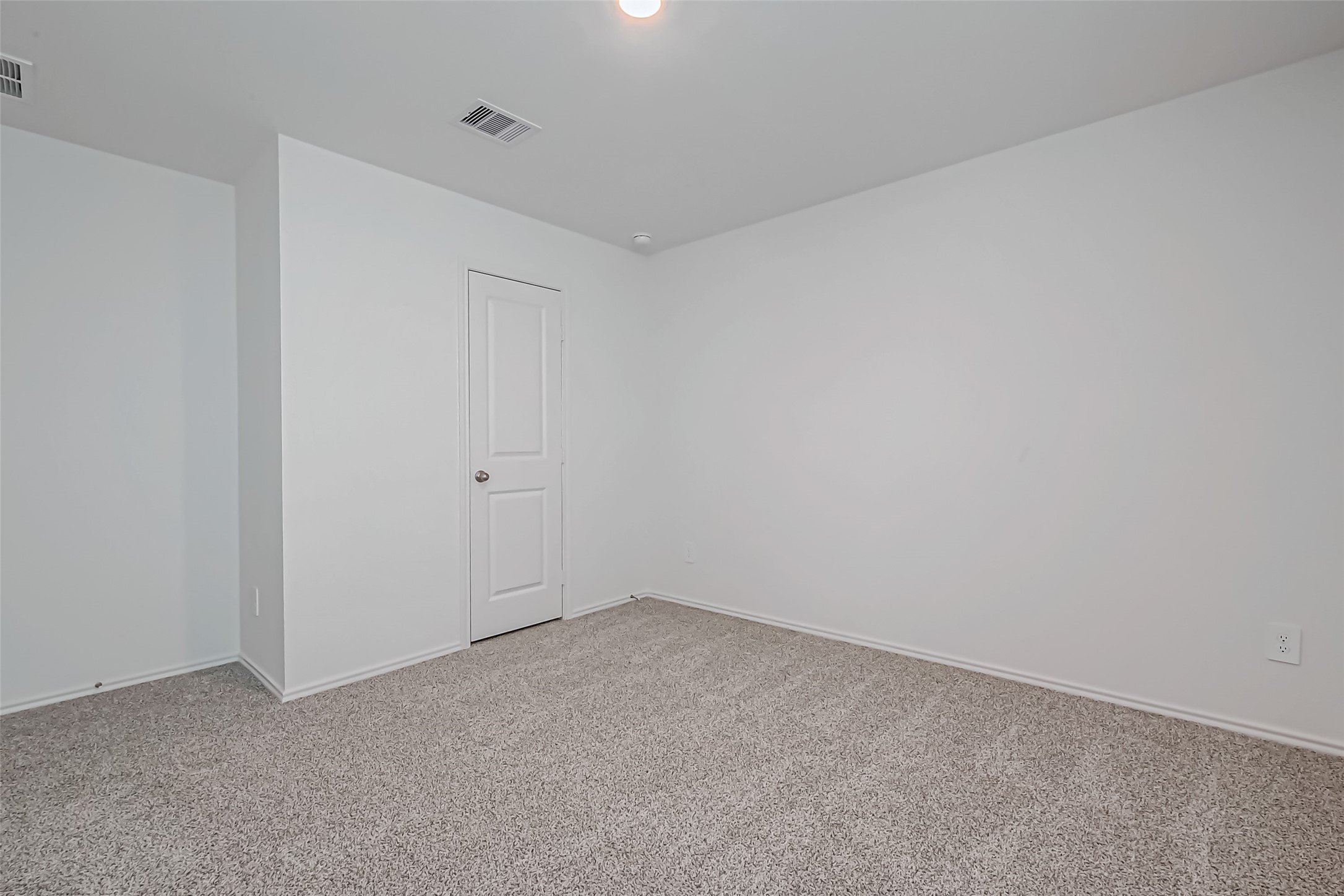 2943 Sycamore Run Lane Property Photo 16
