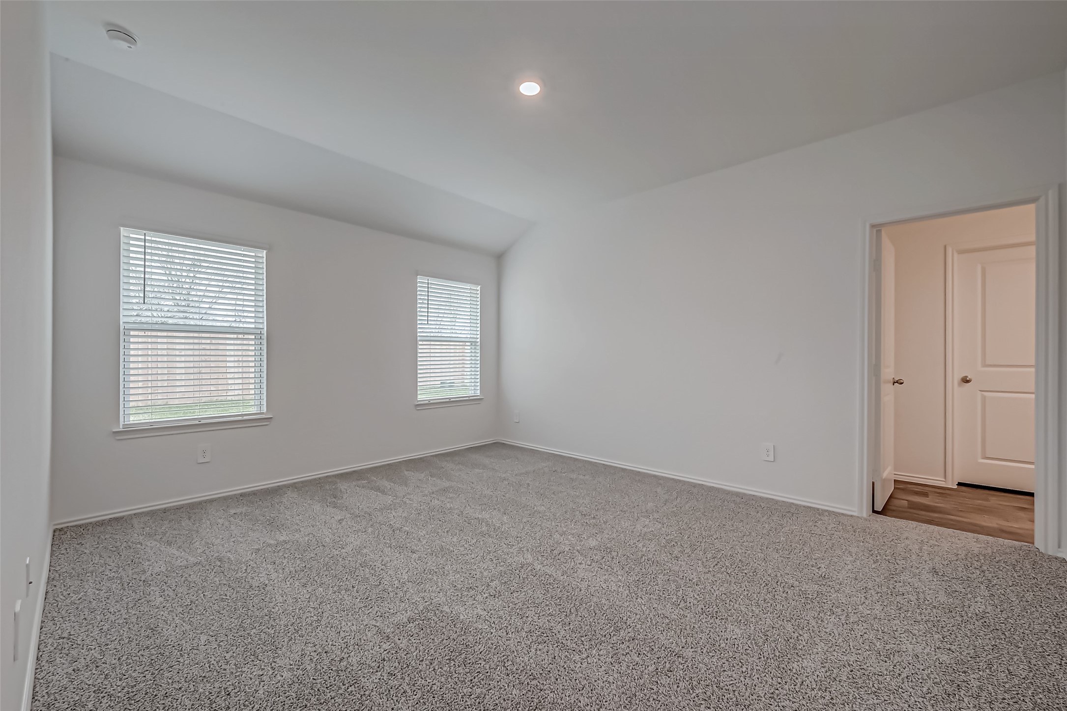 2943 Sycamore Run Lane Property Photo 23