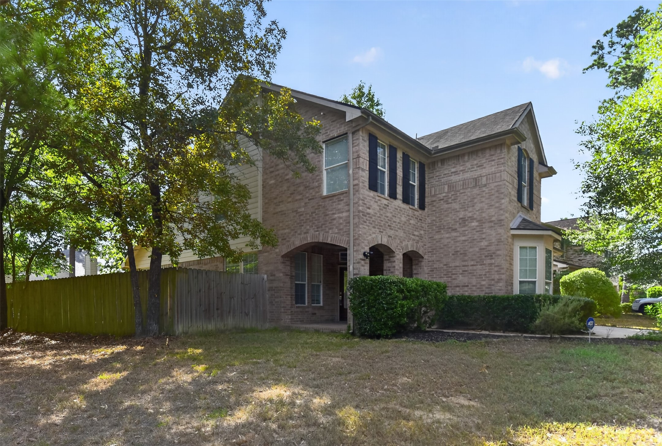3 W Archwyck Circle Property Photo 2