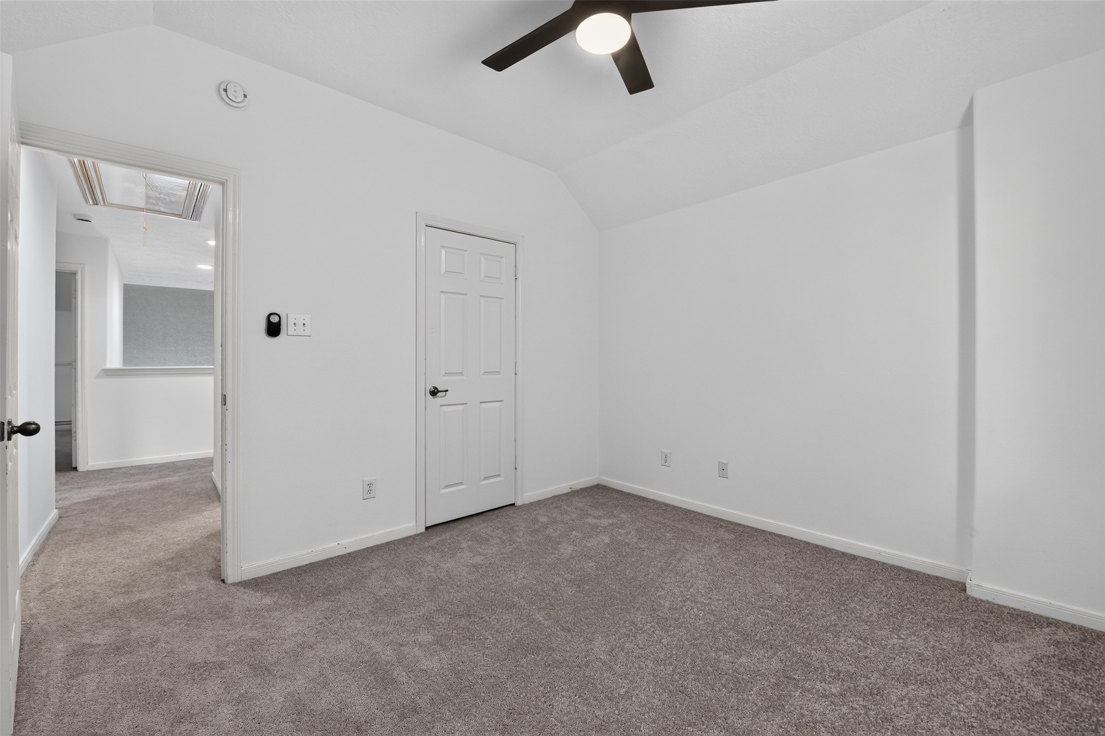 3 W Archwyck Circle Property Photo 13