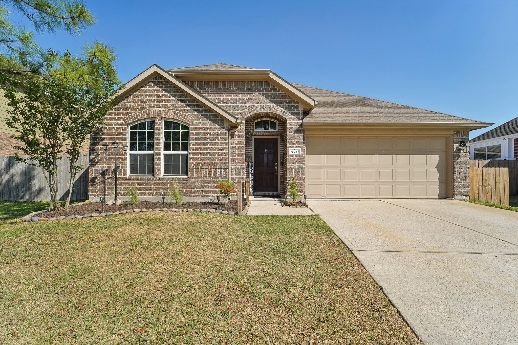9507 Arrowhead Terrace Lane Property Photo