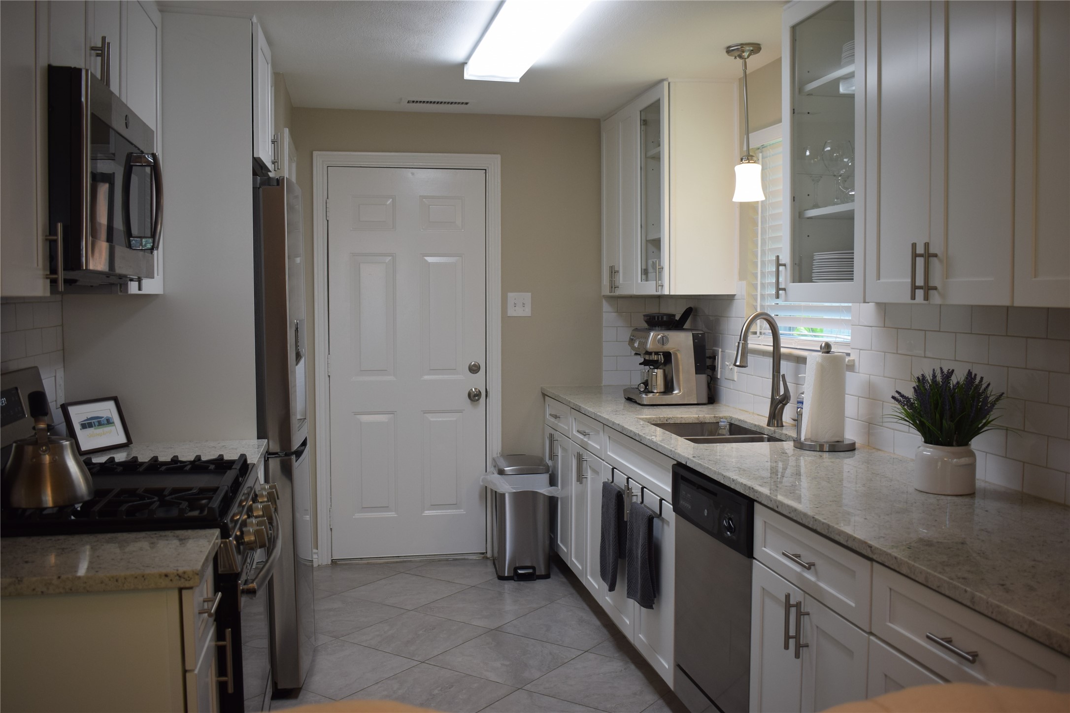 5742 Southminster Drive Property Photo 19
