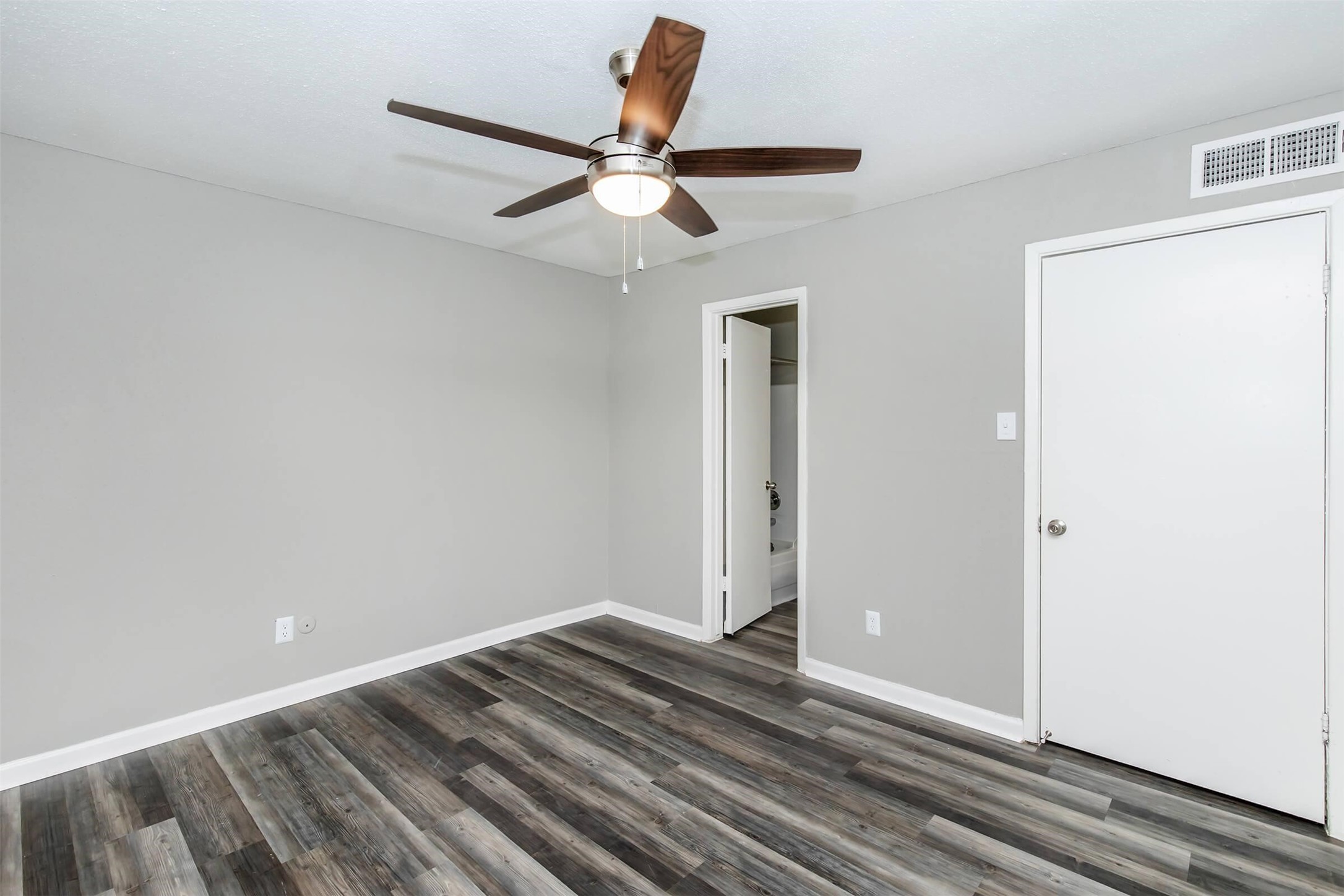 18001 Cypress Trace Road 3301 Property Photo 11
