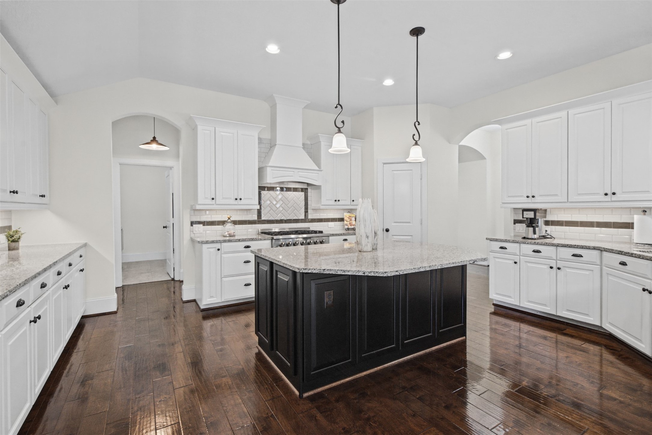 31246 Arbor Forest Lane Property Photo 12