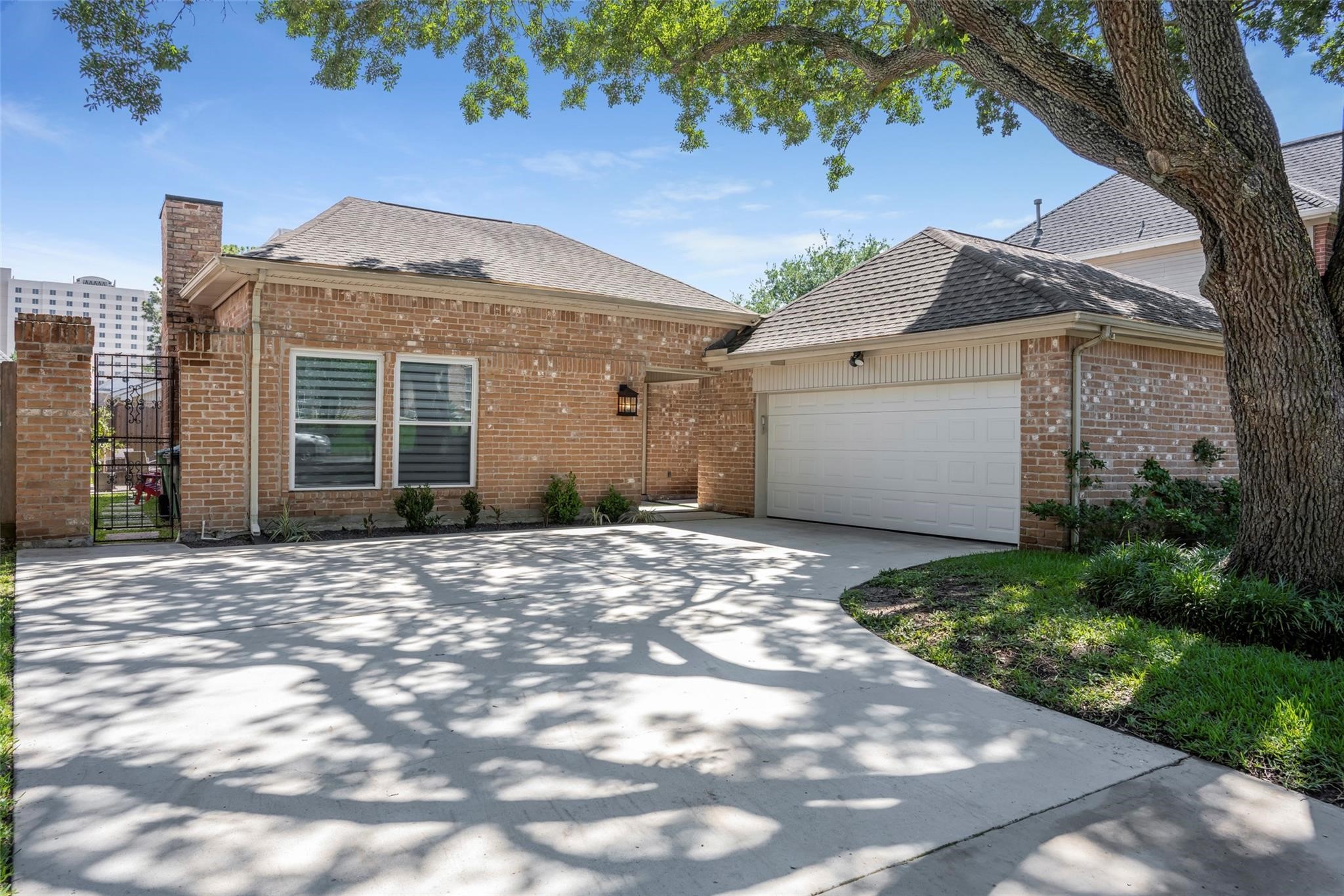 11743 Wickhollow Lane Property Photo 1