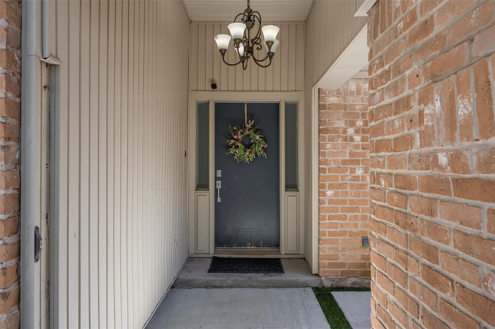 11743 Wickhollow Lane Property Photo 4