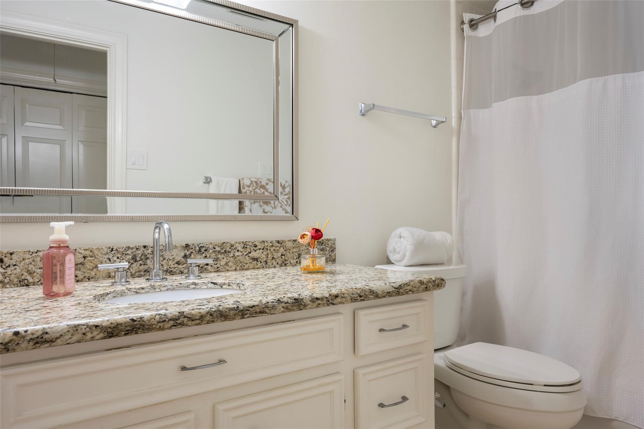 11743 Wickhollow Lane Property Photo 31