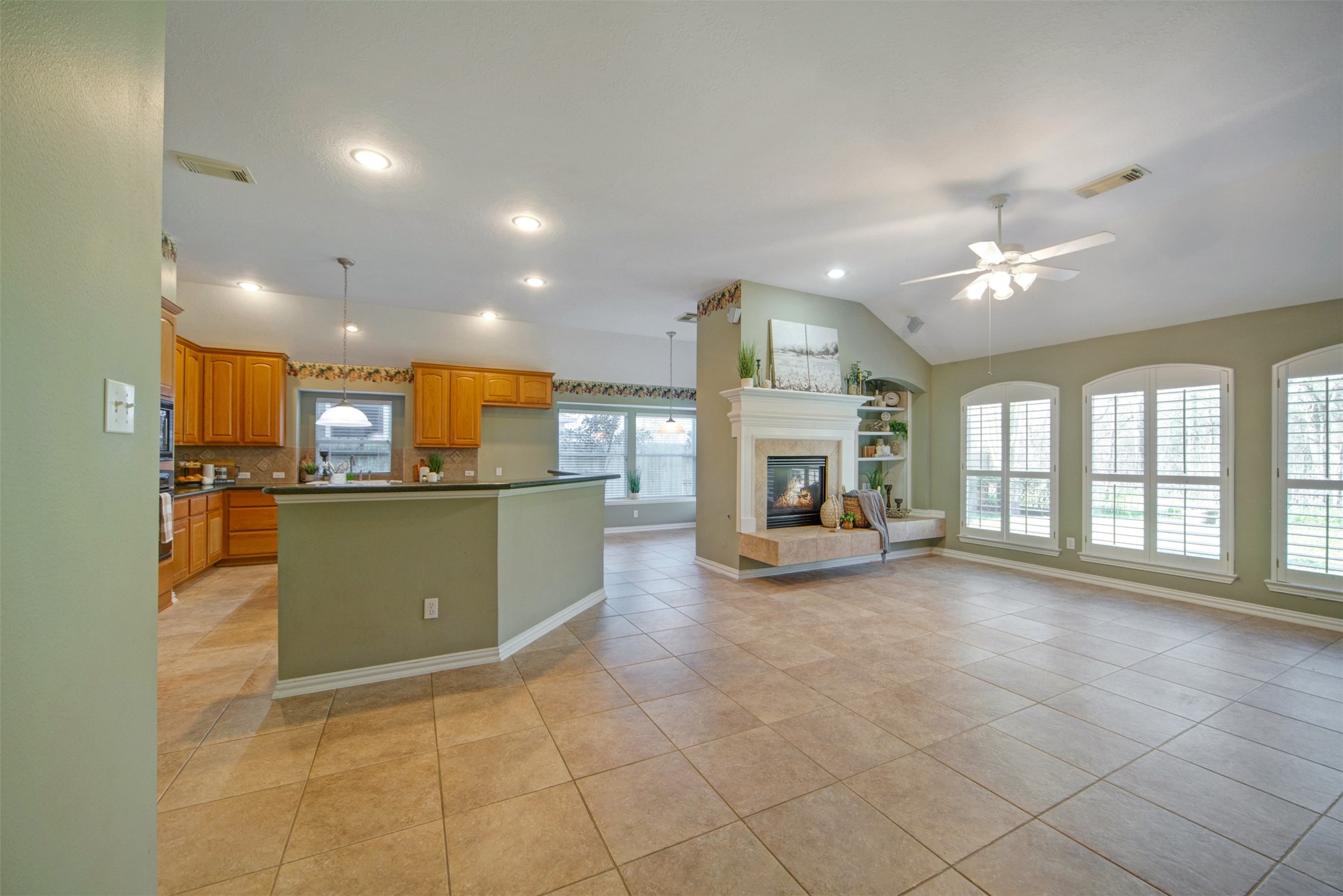 1611 Fairview Drive Property Photo 15