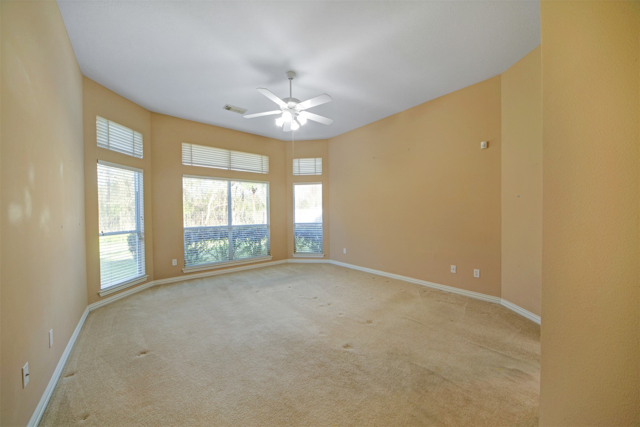 1611 Fairview Drive Property Photo 18
