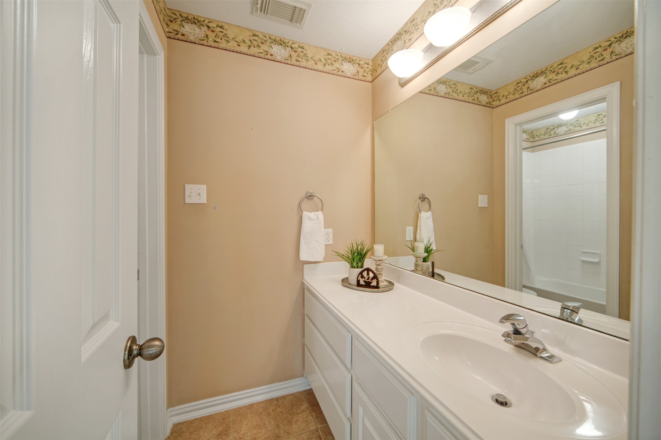 1611 Fairview Drive Property Photo 30