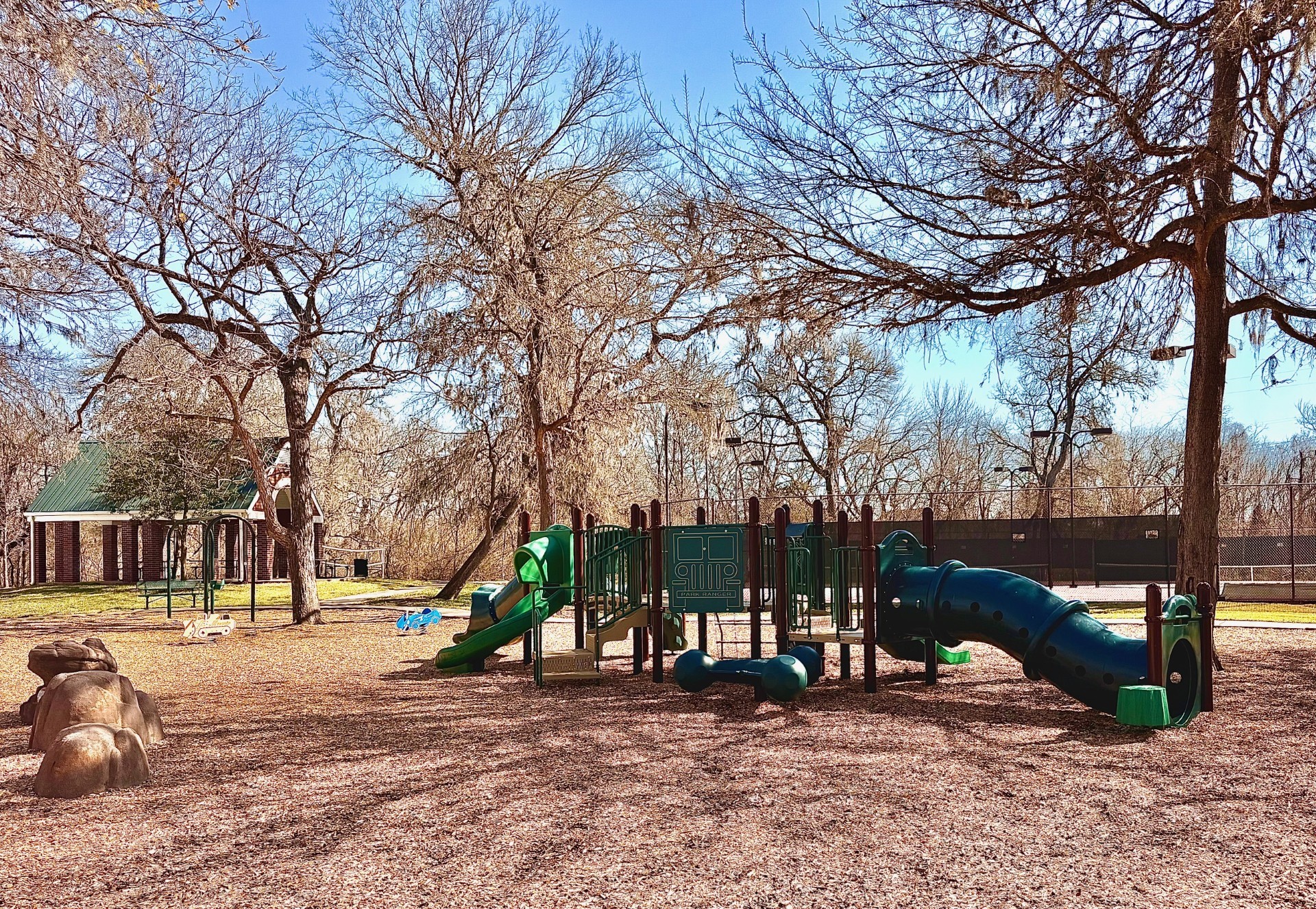 1611 Fairview Drive Property Photo 44