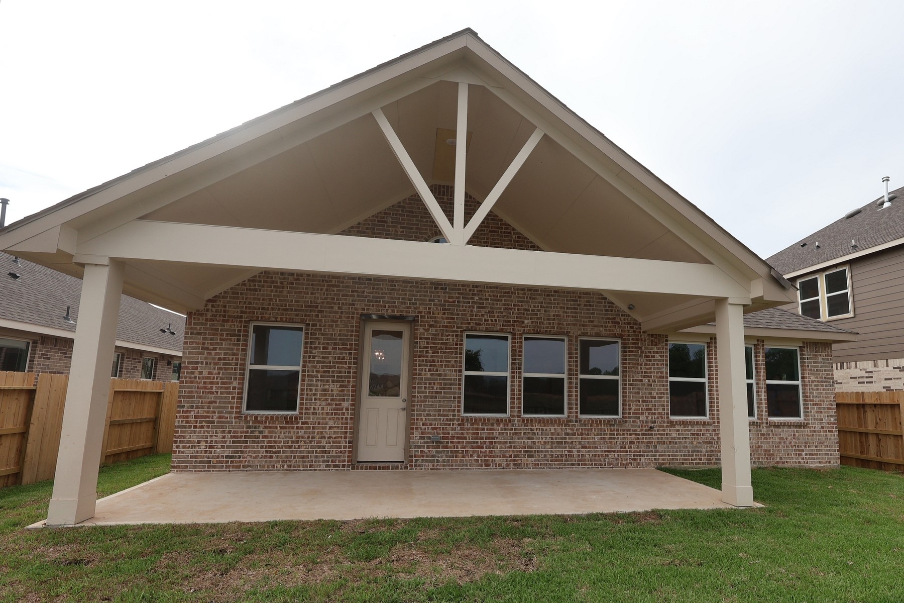 2818 Dark Lantern Drive Property Photo 4