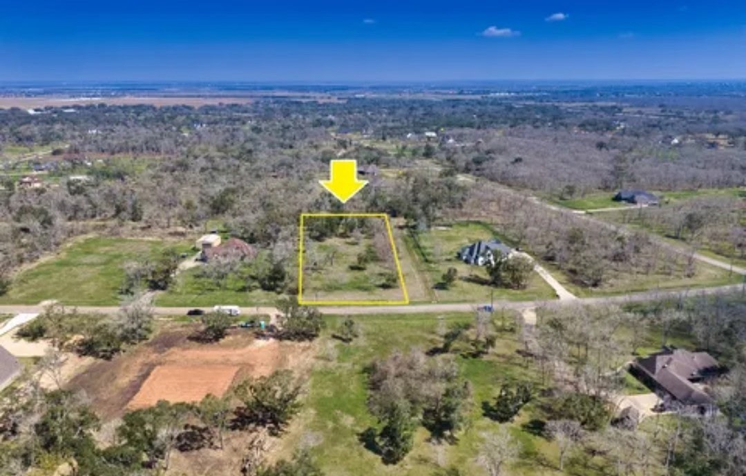 3018 Bayou View Court Property Photo 4