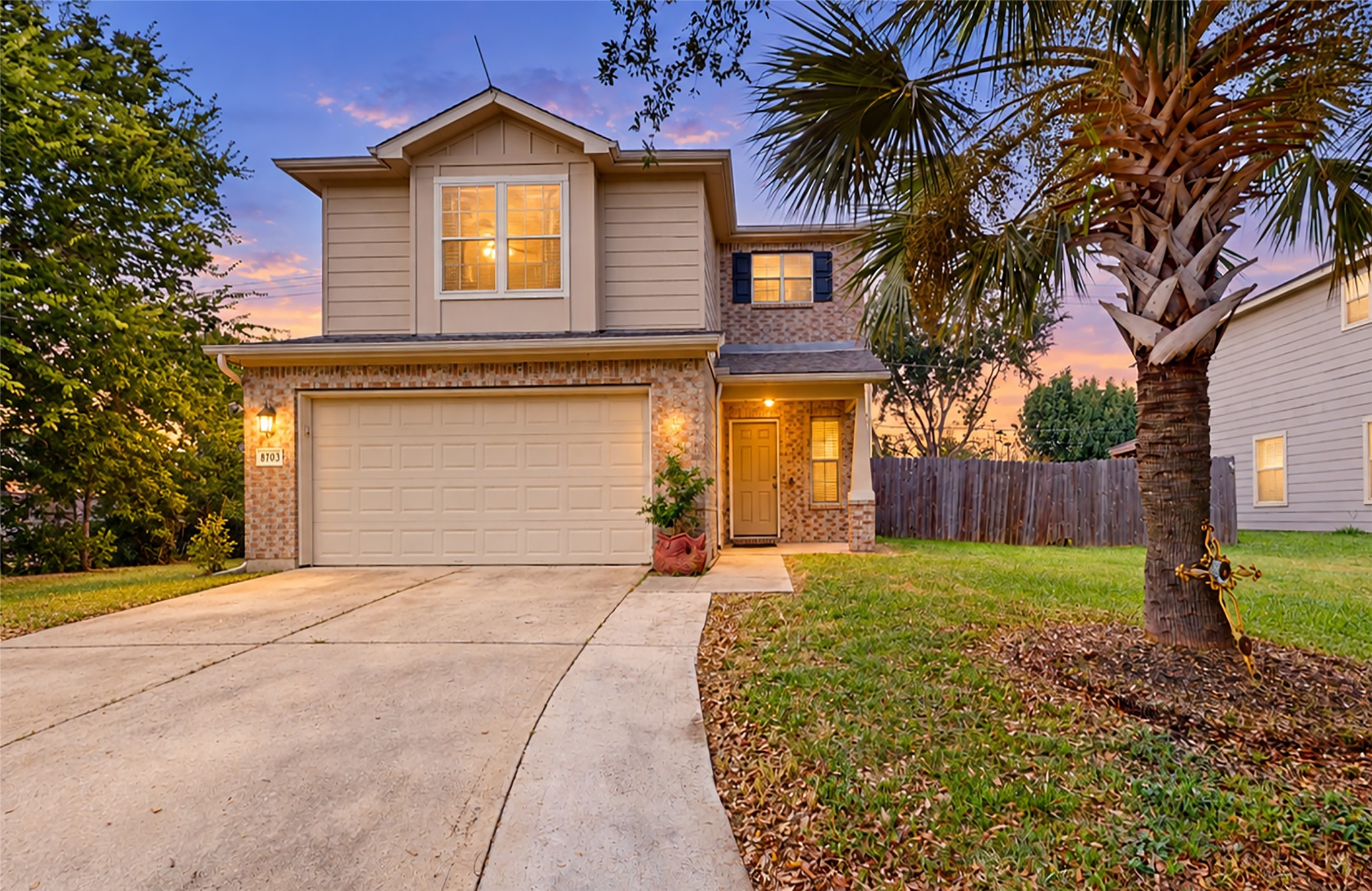 8703 Summerset Meadow Court Property Photo 1
