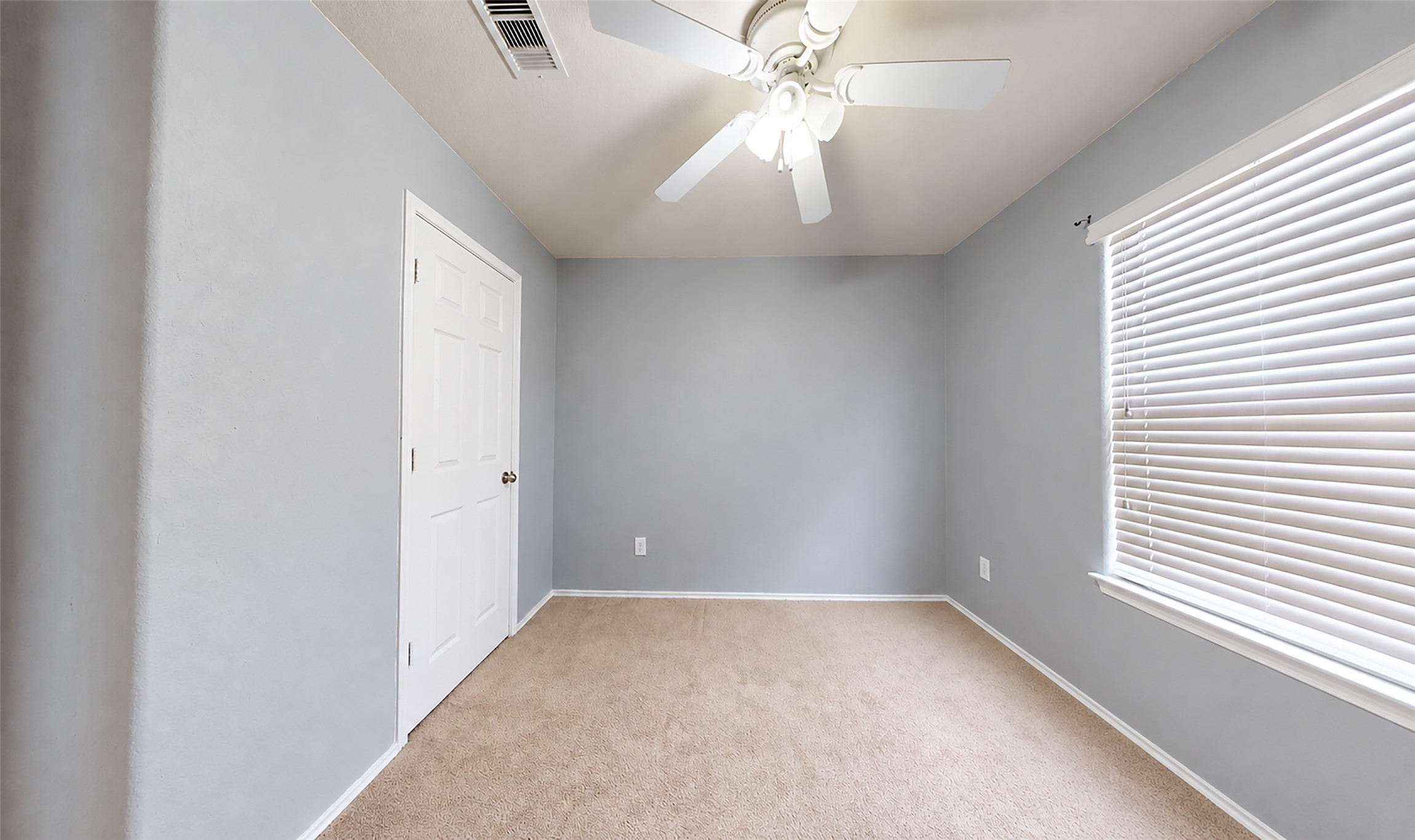 8703 Summerset Meadow Court Property Photo 17