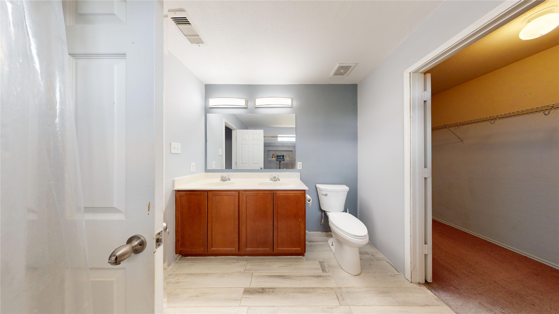 8703 Summerset Meadow Court Property Photo 25