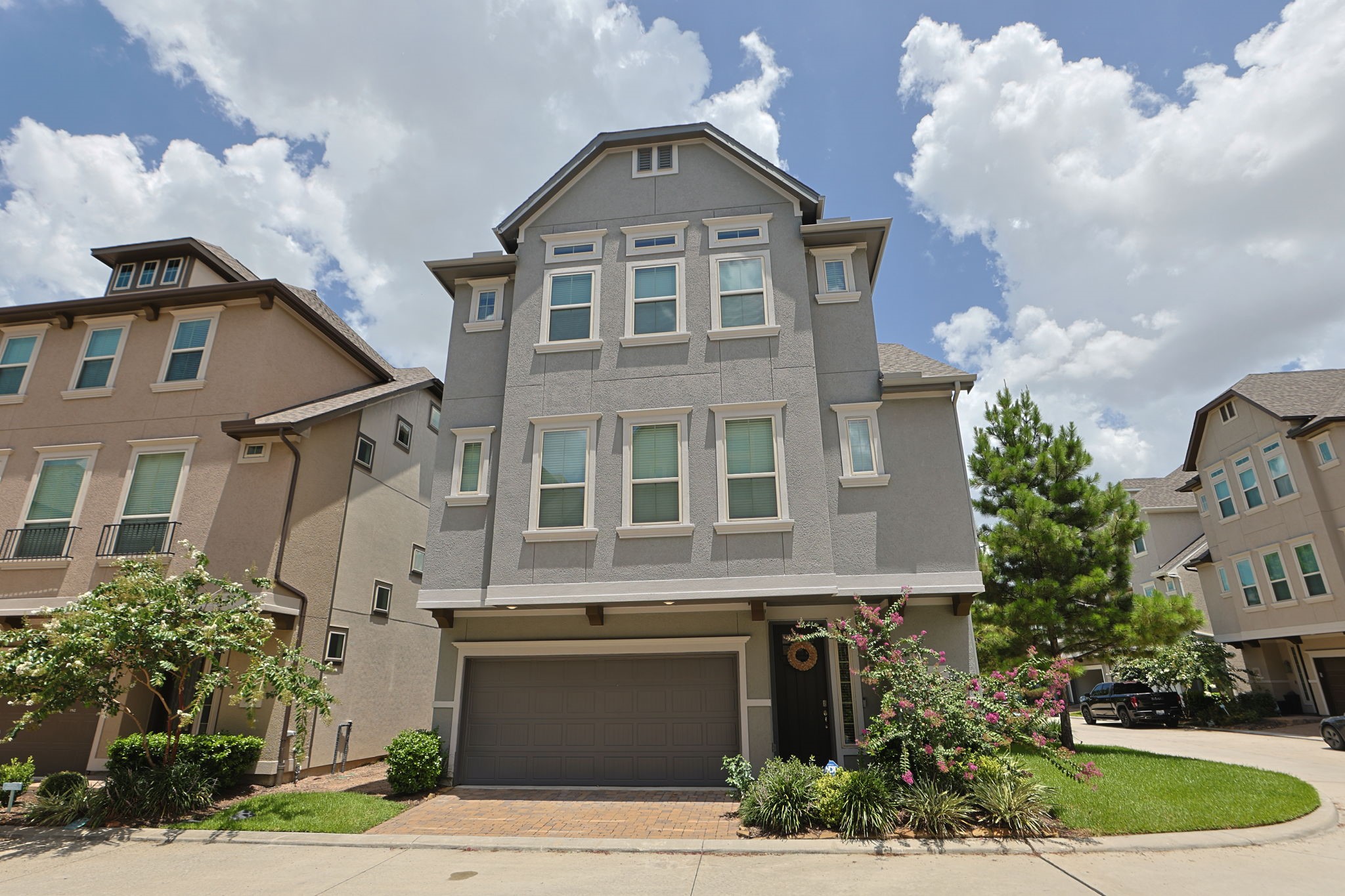 4004 Centre Meadow Way Property Photo 1