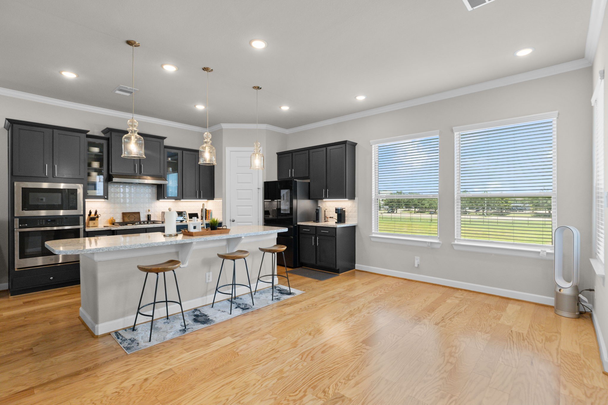 4004 Centre Meadow Way Property Photo 13