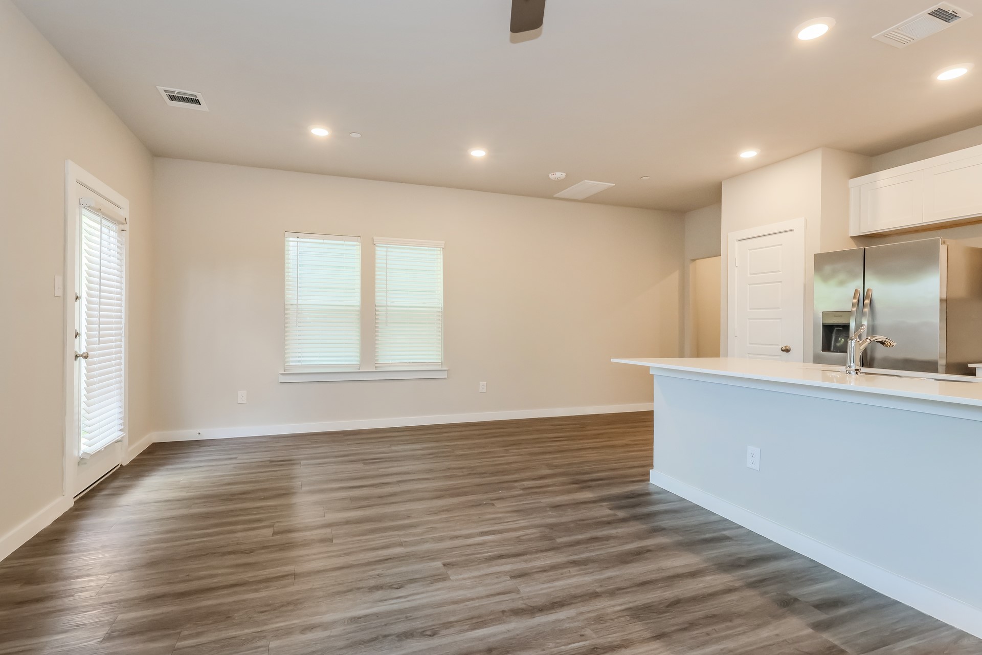 18306 W Centro Circle Property Photo 5