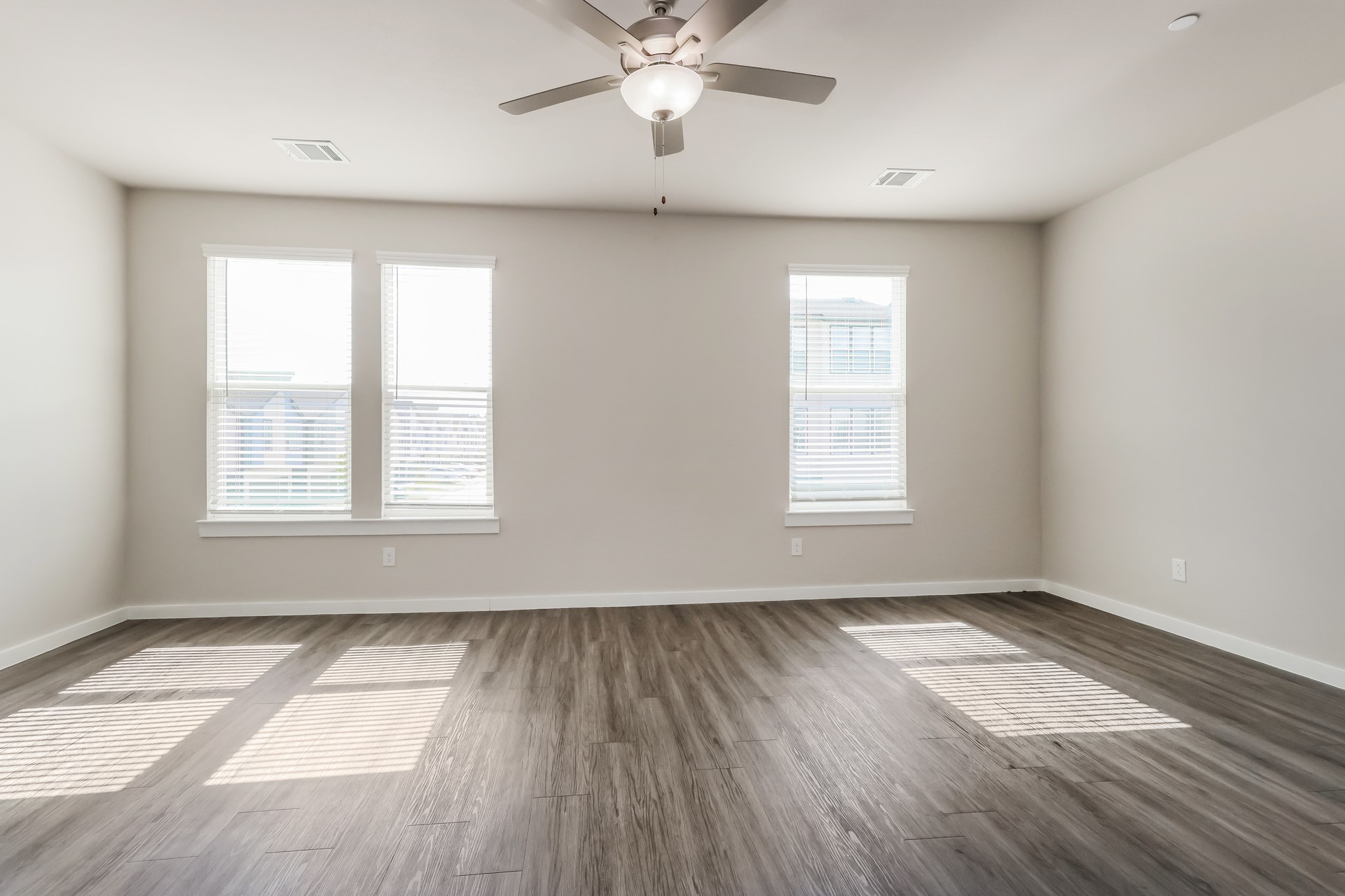 18306 W Centro Circle Property Photo 10