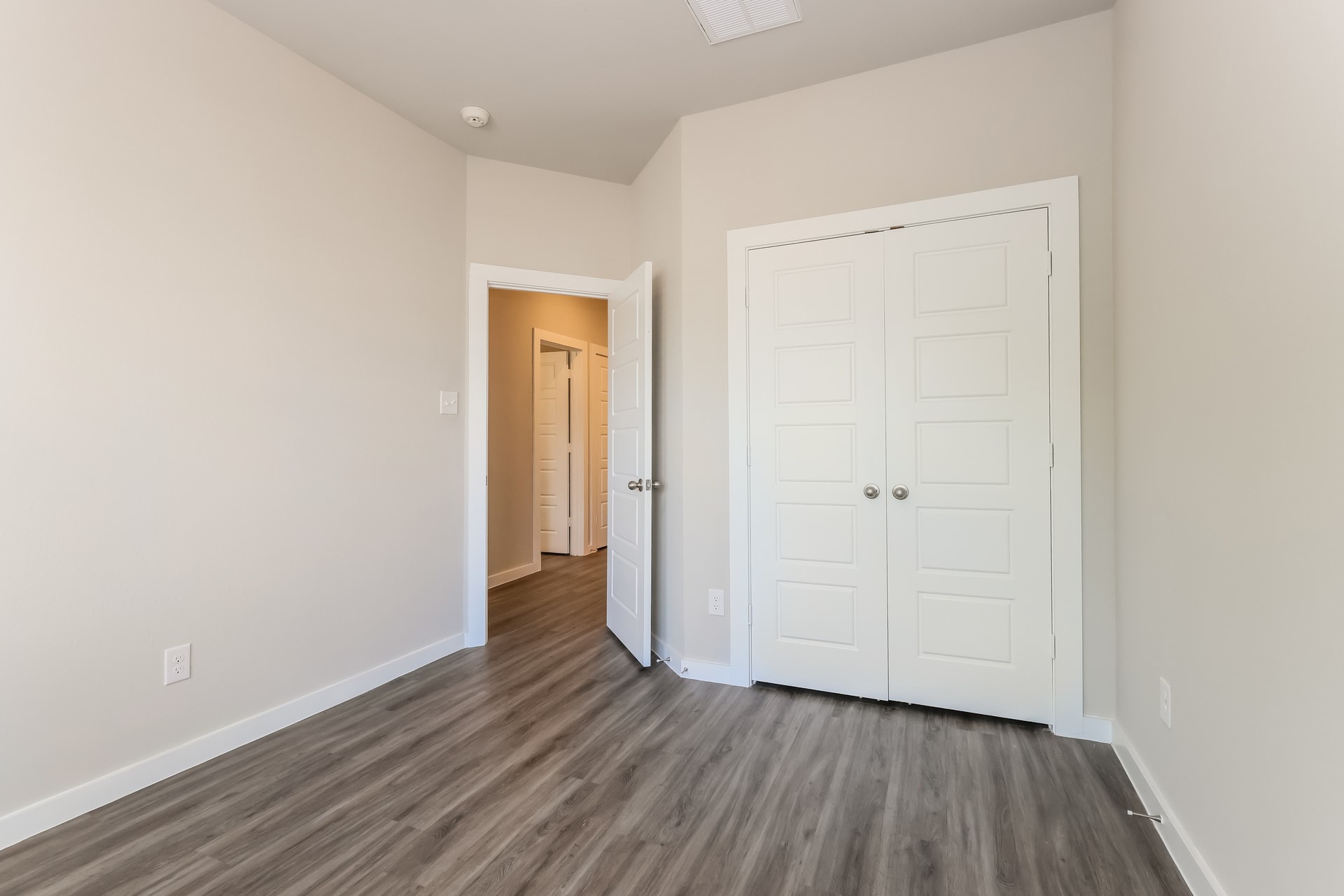 18306 W Centro Circle Property Photo 15