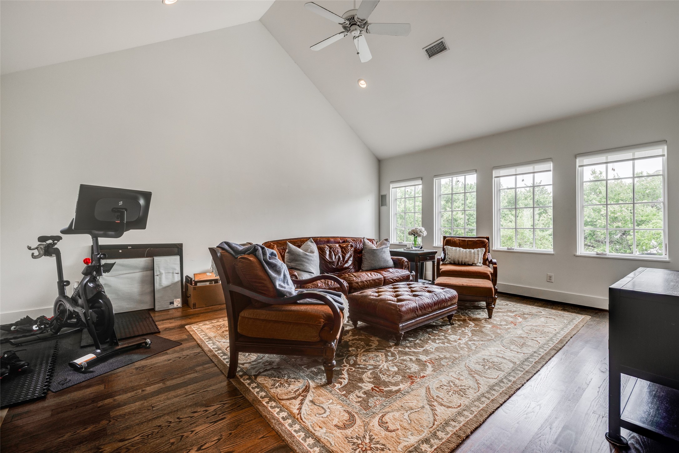 2815 Albans Road Property Photo 45