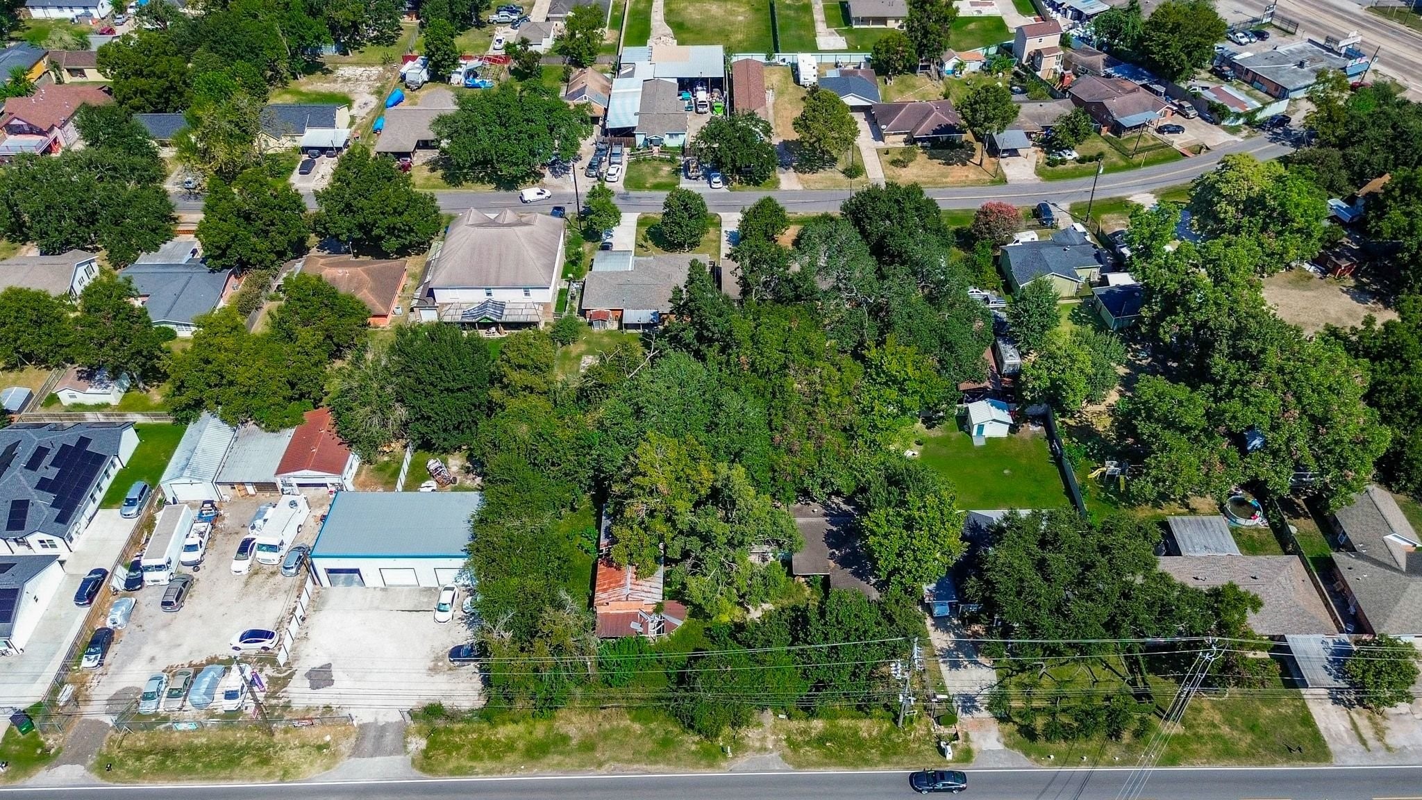 749 E Canino Road Property Photo 1