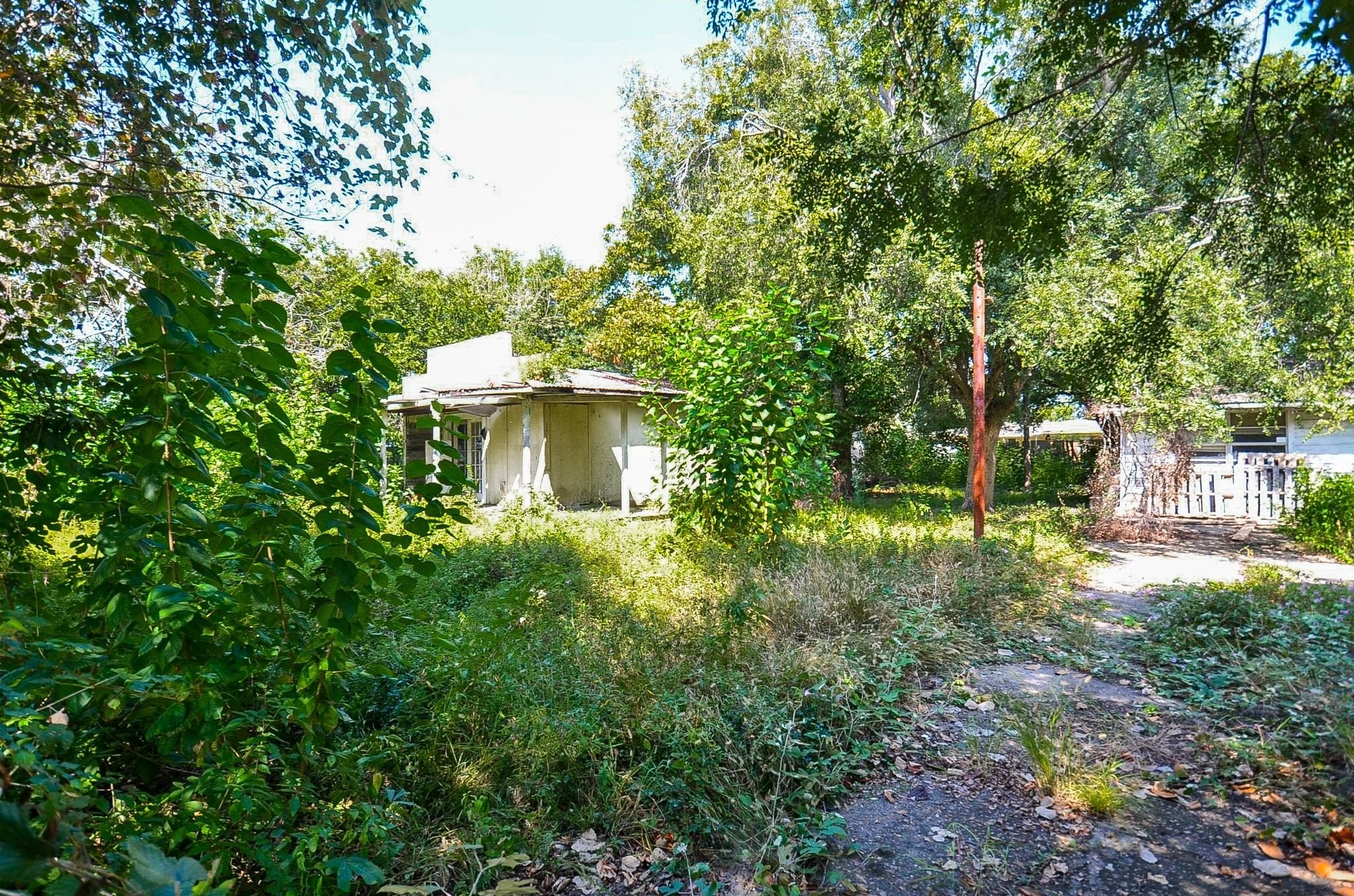 749 E Canino Road Property Photo 13