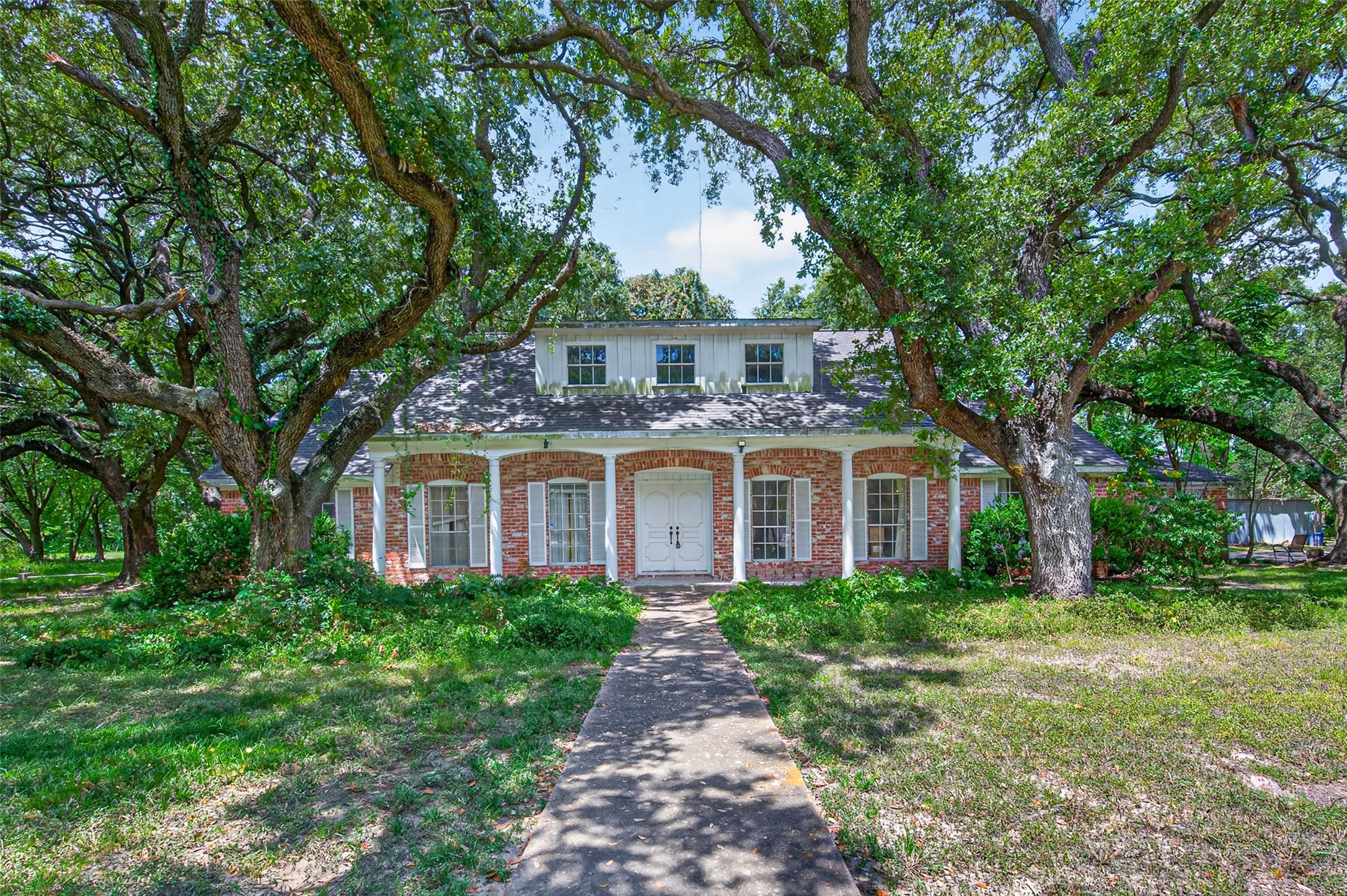7131 Holmsley Lane N Property Photo 1