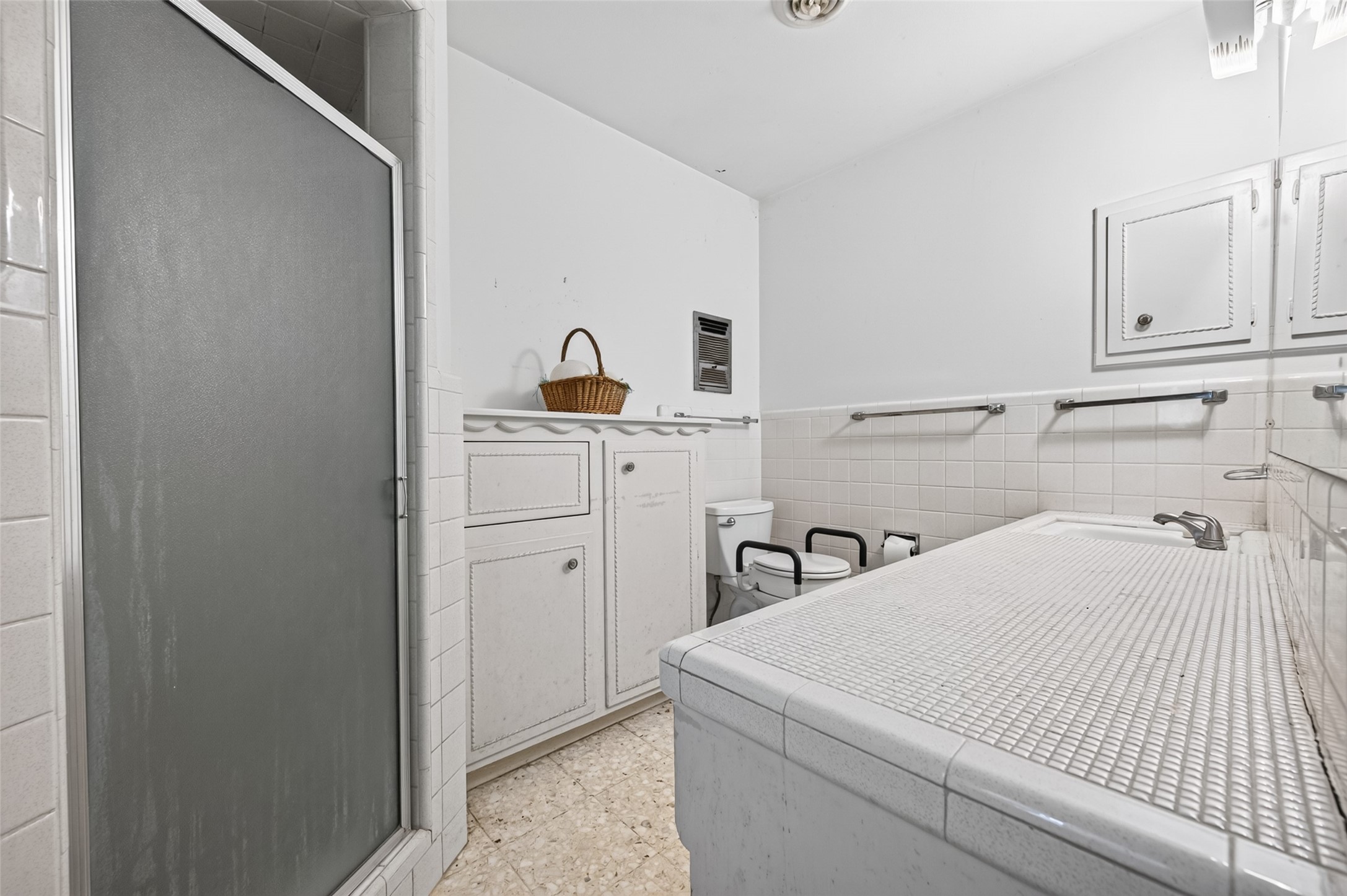 7131 Holmsley Lane N Property Photo 18