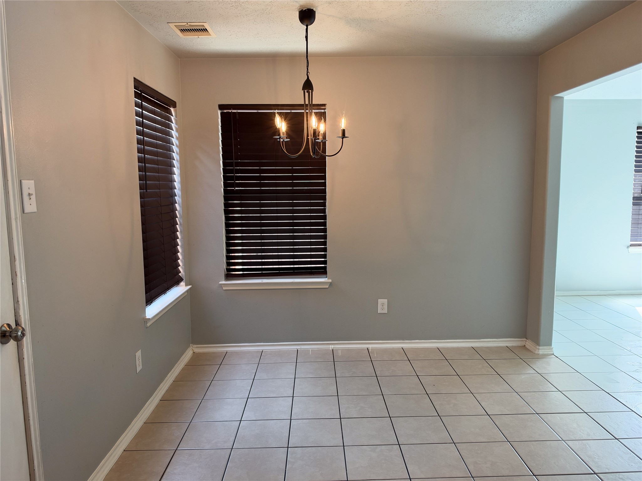 2755 Star Peak Drive Property Photo 5