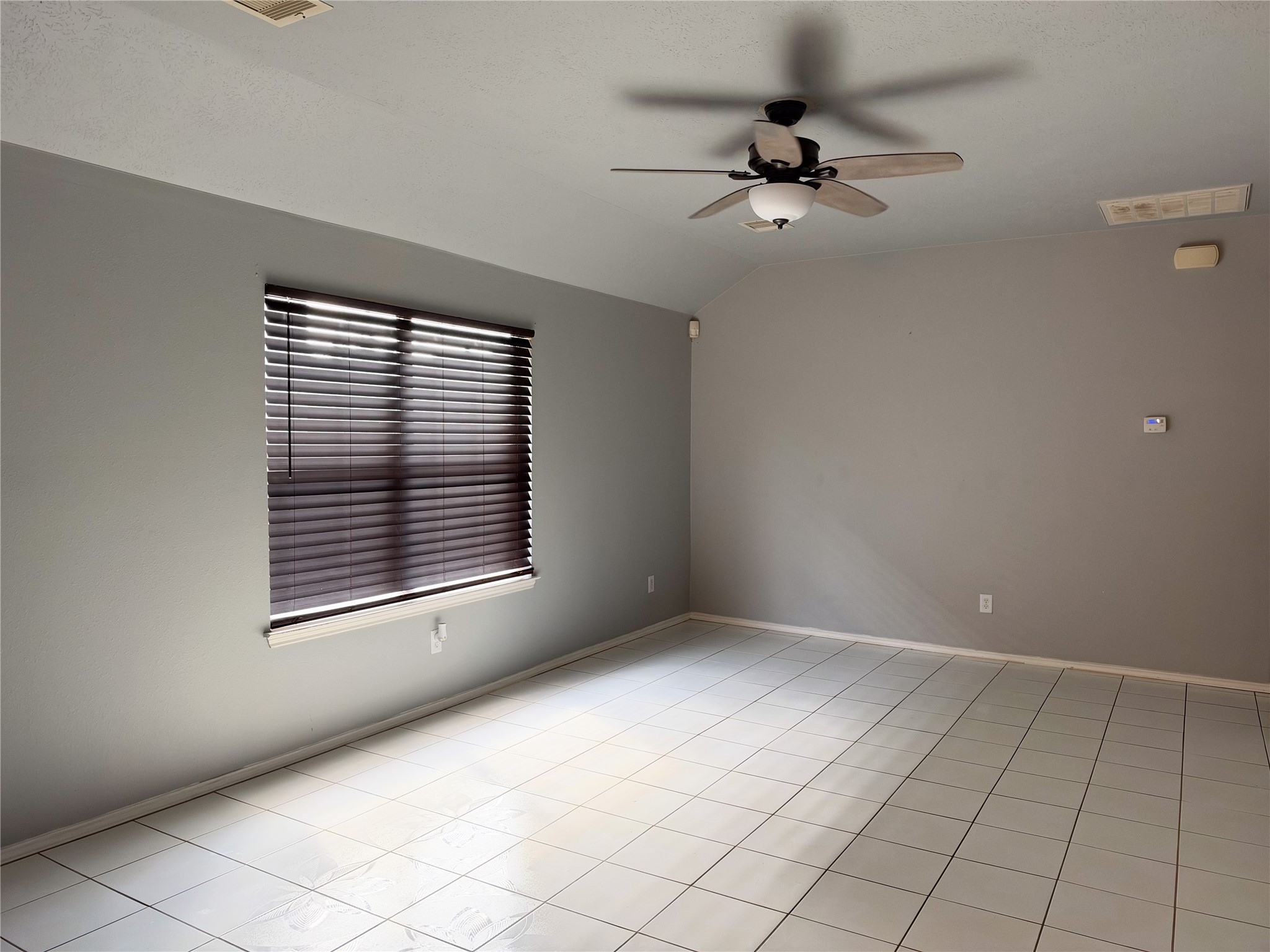 2755 Star Peak Drive Property Photo 6
