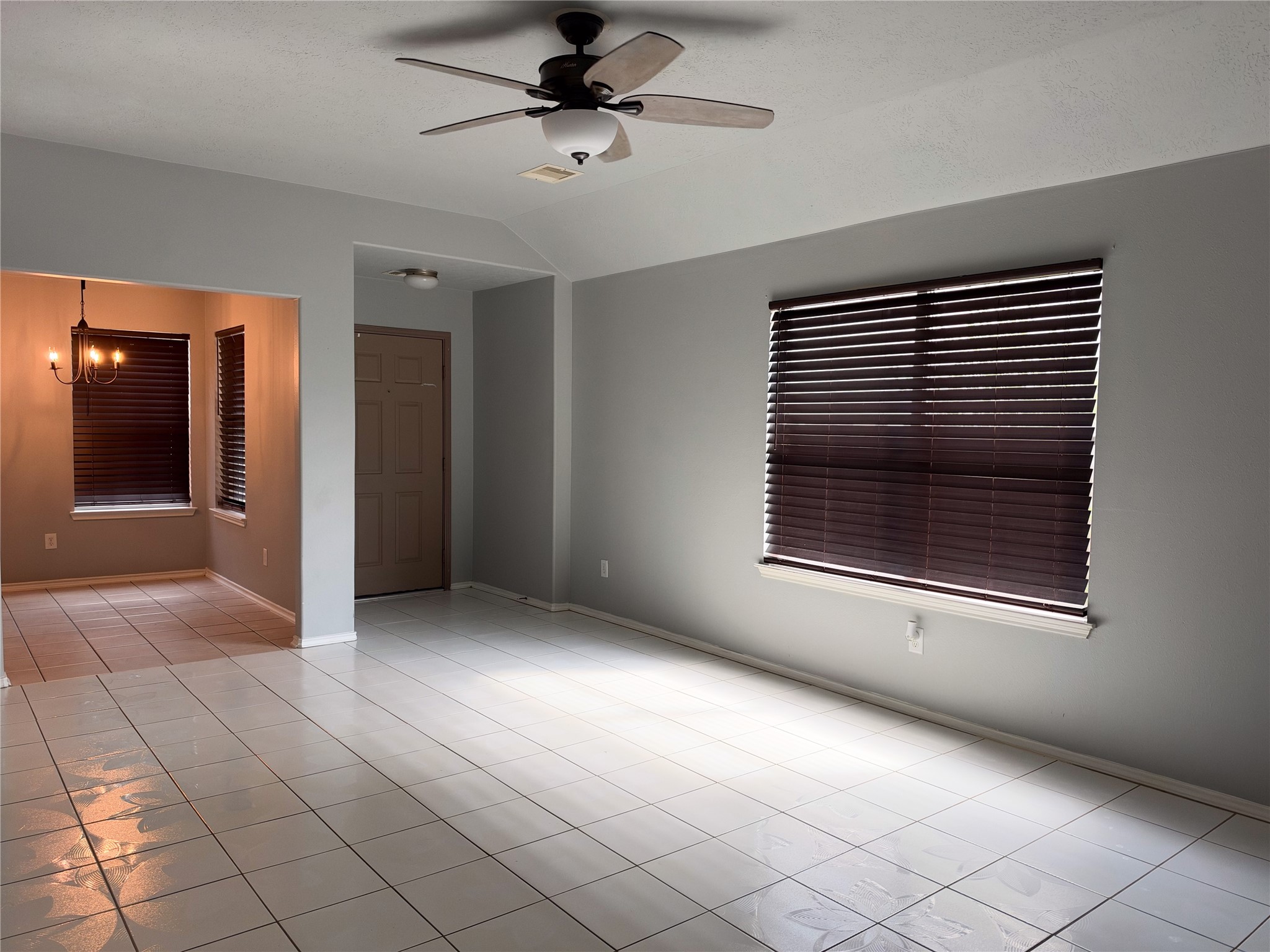 2755 Star Peak Drive Property Photo 9