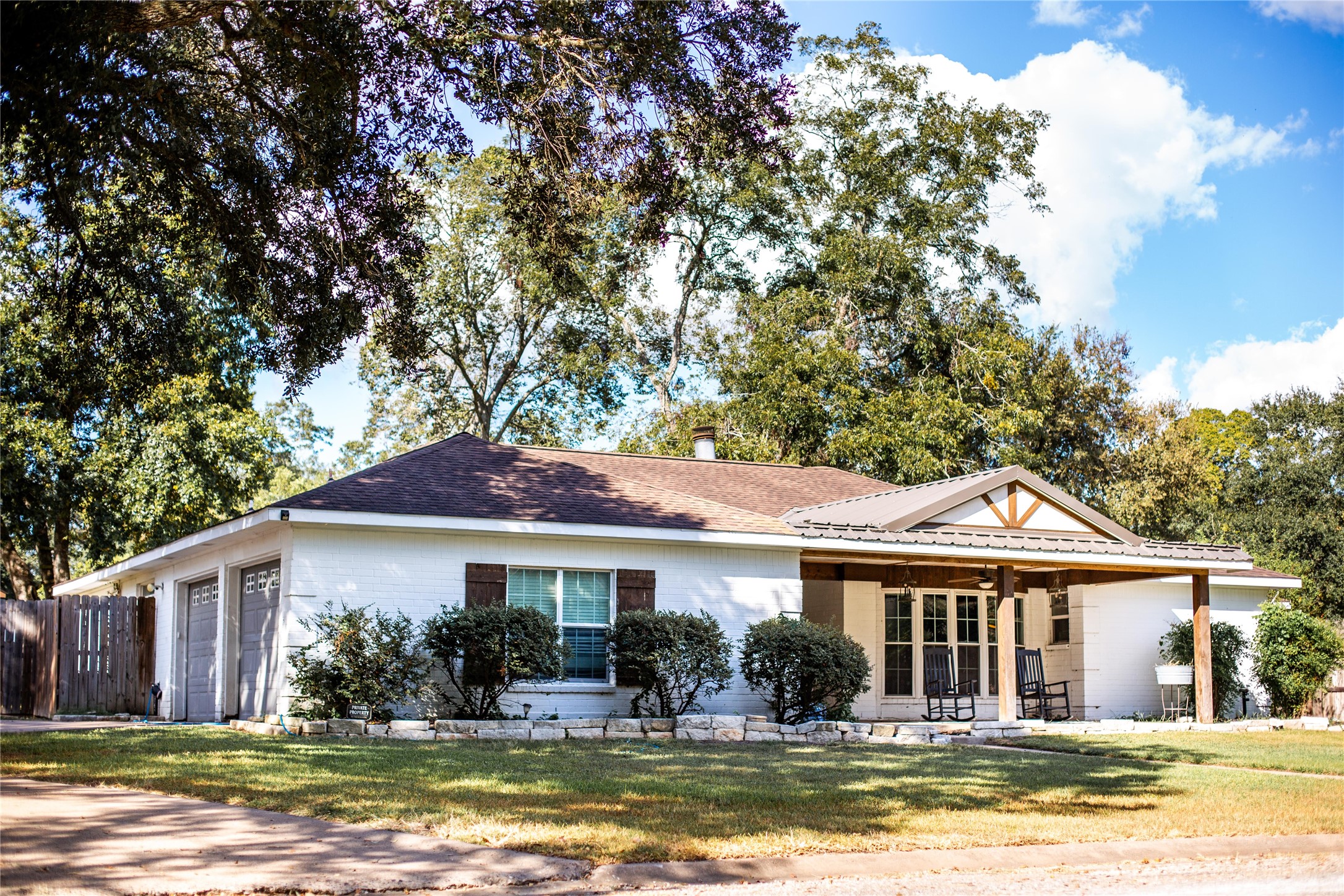 14902 Bernard Timbers Dr Property Photo 1