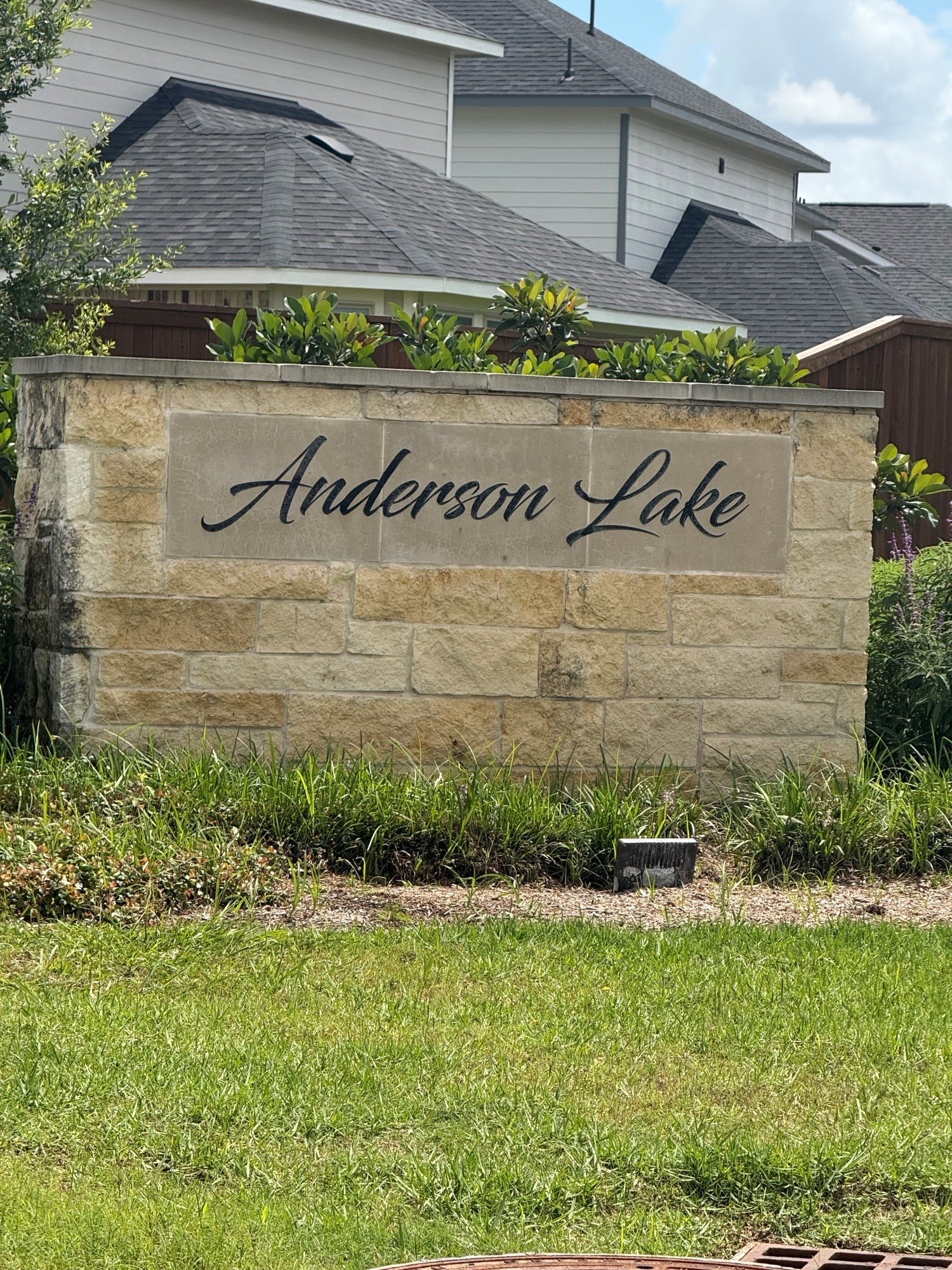 15506 Foresail Lane Property Photo 4