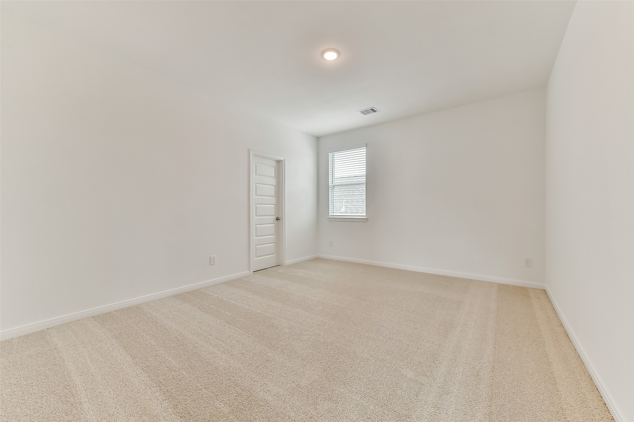 15506 Foresail Lane Property Photo 25