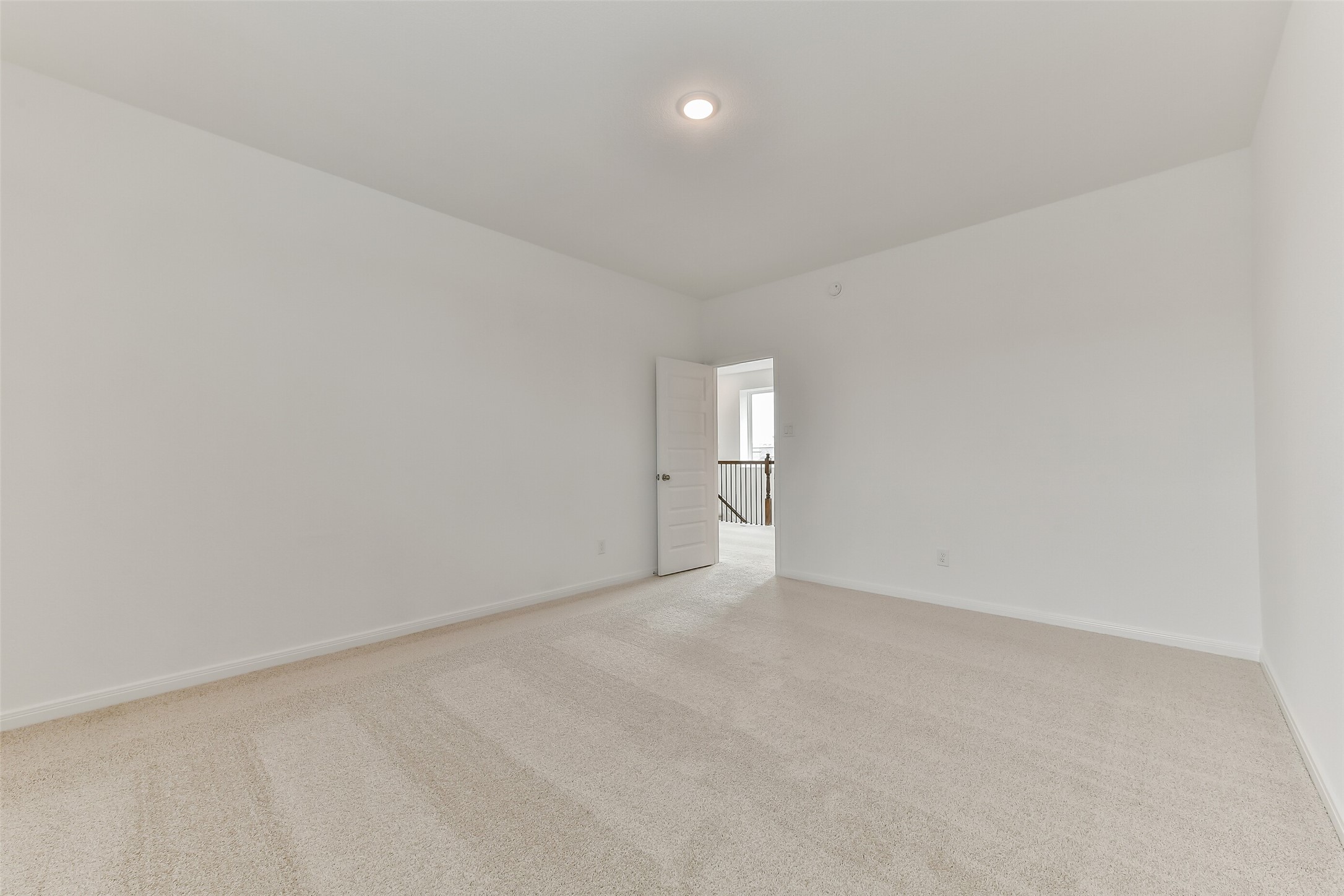 15506 Foresail Lane Property Photo 26