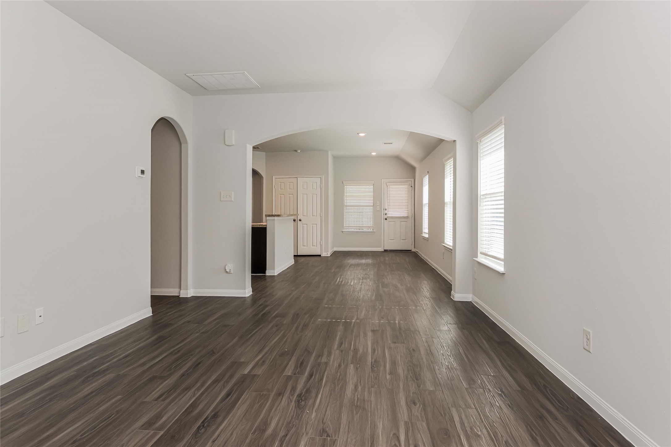 5530 Plantation Forest Drive Property Photo 7