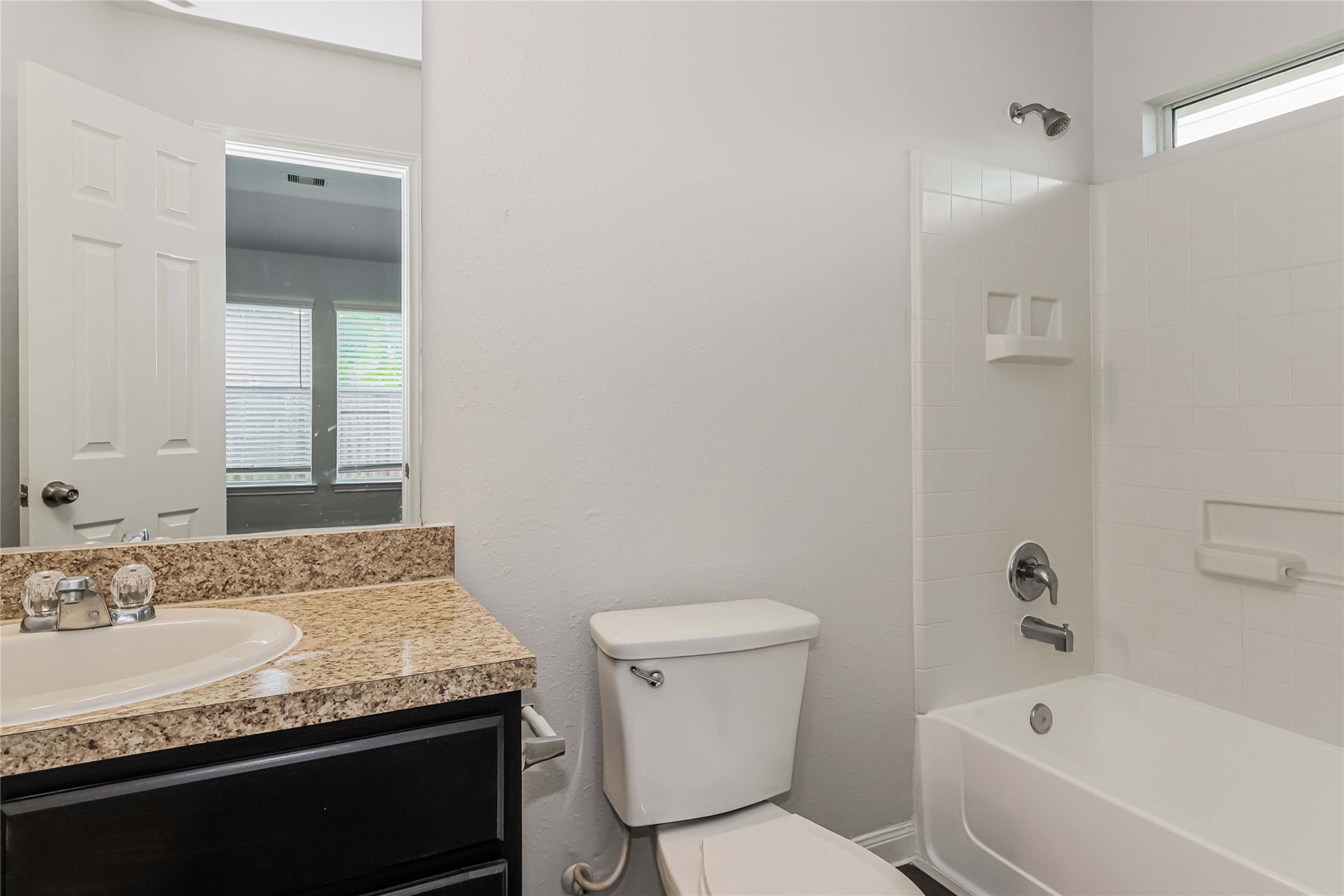 5530 Plantation Forest Drive Property Photo 12