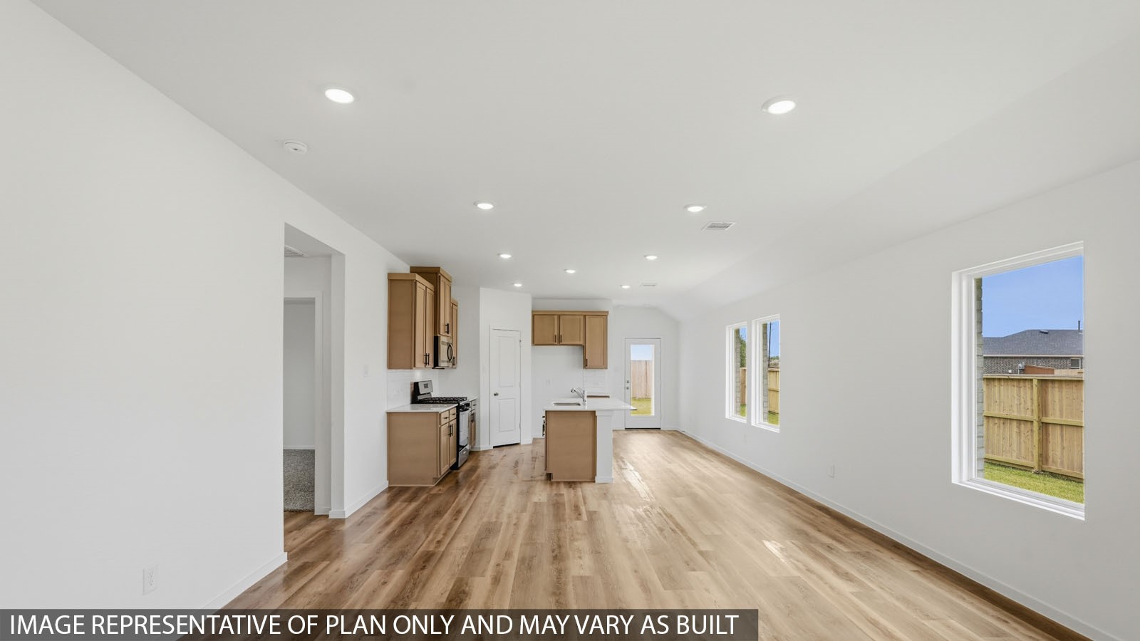 5101 Cooper Hawk Drive Property Photo 6