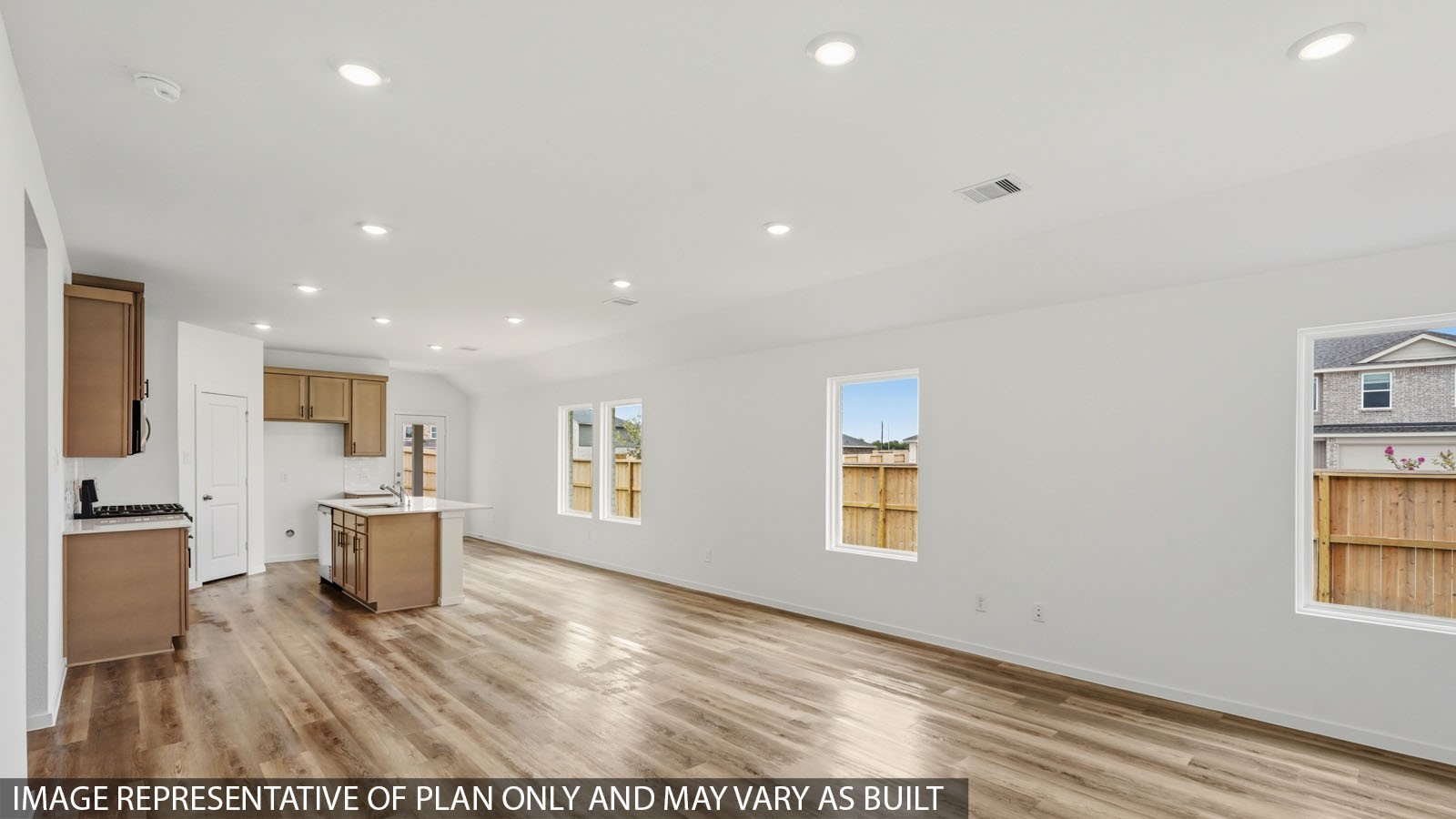 5101 Cooper Hawk Drive Property Photo 7