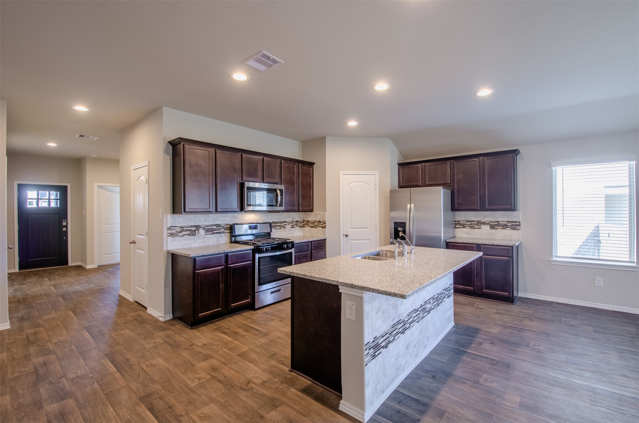 13966 Fort Ward Way Property Photo 2