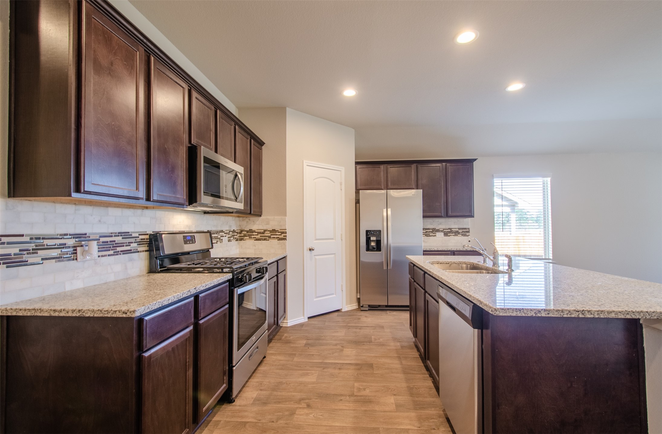 13966 Fort Ward Way Property Photo 3