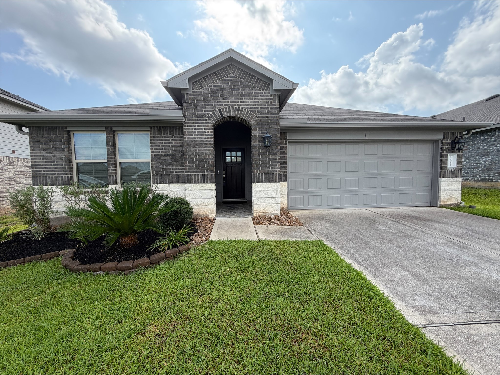 13966 Fort Ward Way Property Photo 4